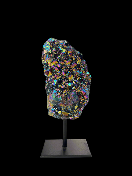 Titanium Aura Quartz on a metal stand / Titanium Aura kvarc fém állványon(700g)