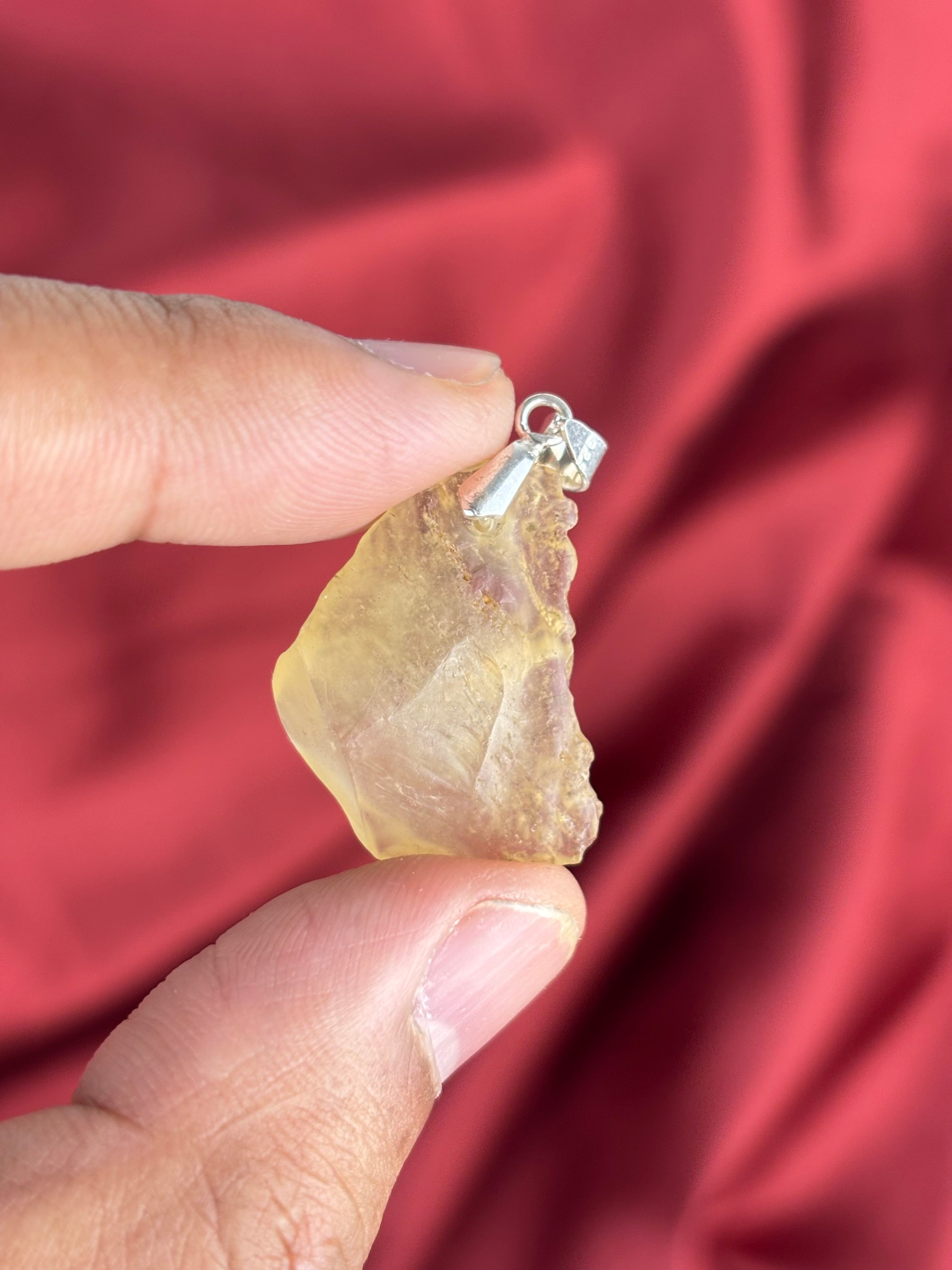 Líbiai sivatagi üveg / Libyan desert glass L1 (3.5g)