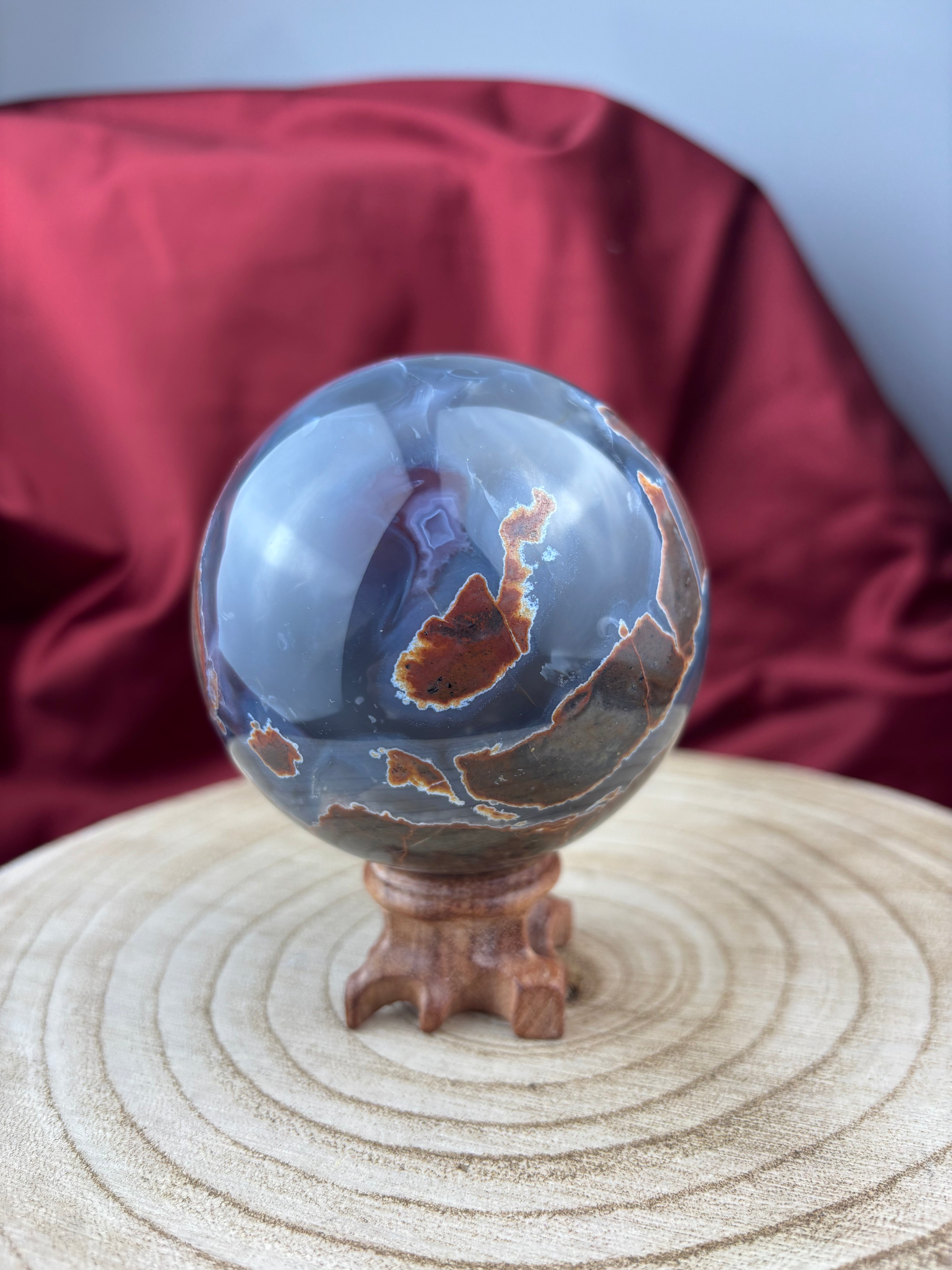 Vulkáni Achát gömb 750g