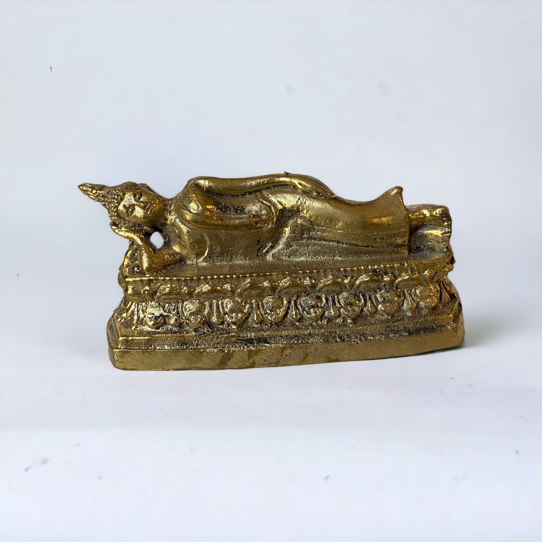 7 days Buddha in Thai Style Tuesday