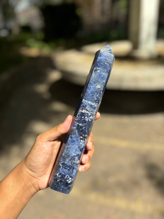 Sodalite Point / Sodalite Torony (23-24cm)