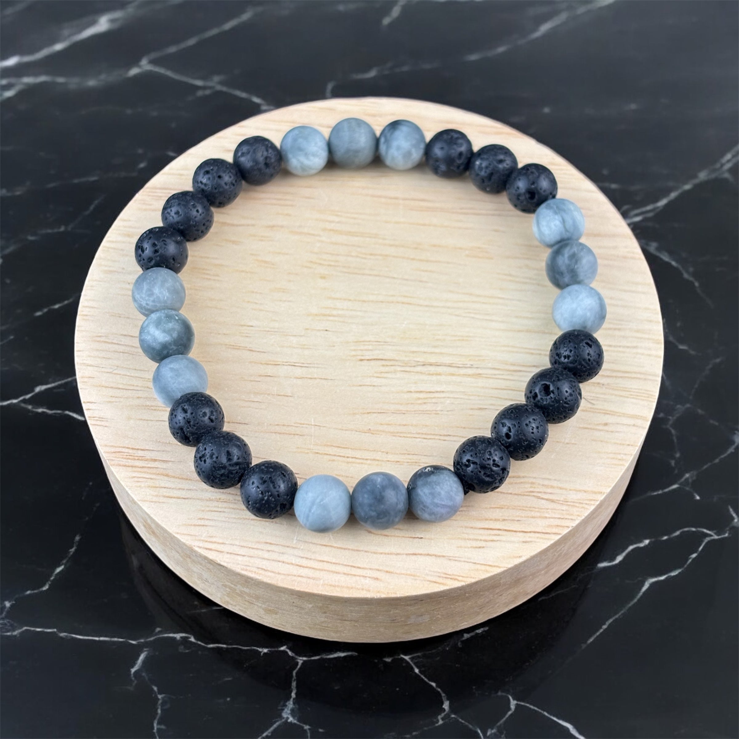 Sas Szem & Lávakő Karkötő 8mm (Matt)