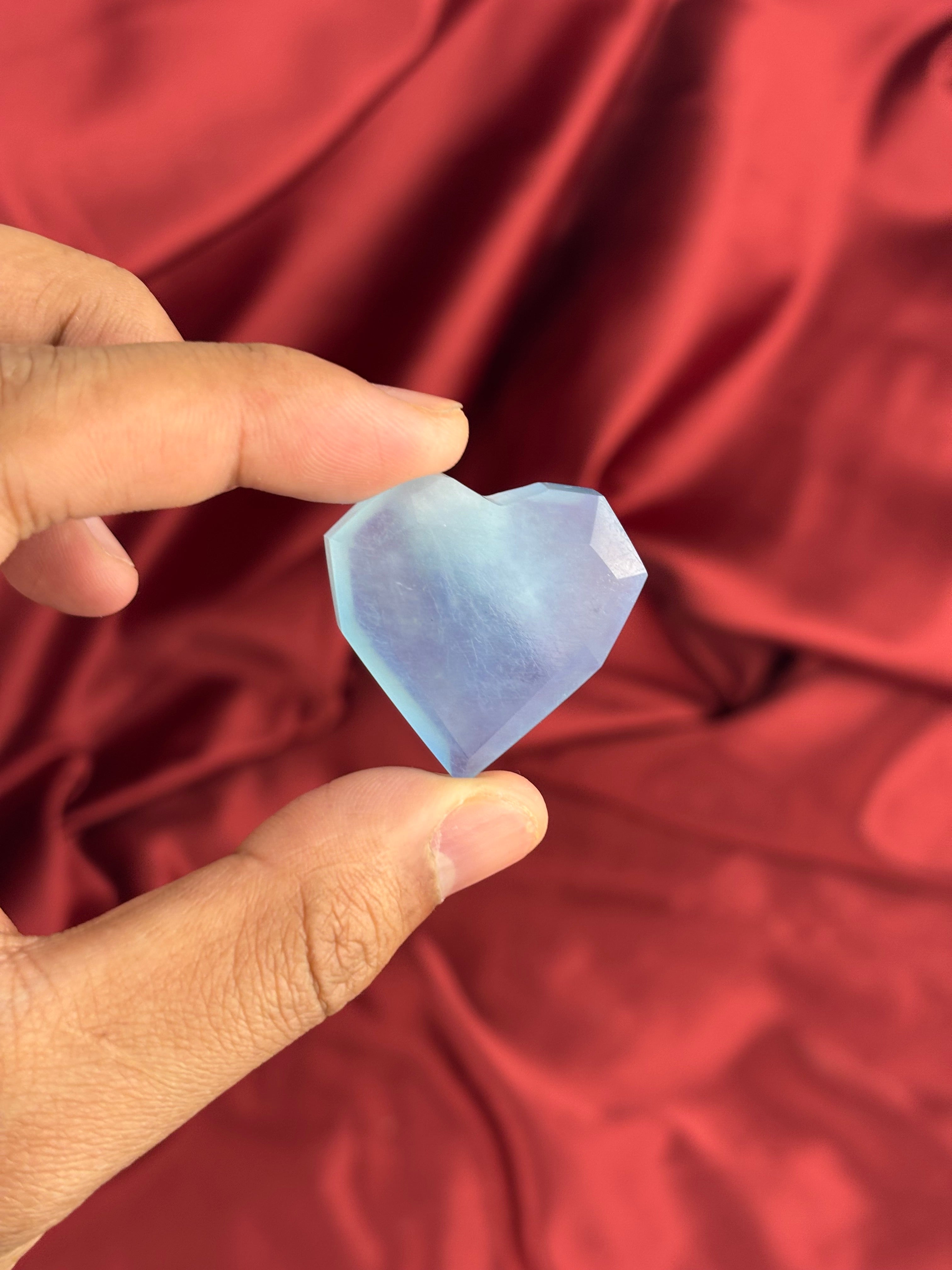 Akvamarin szív 16.8g