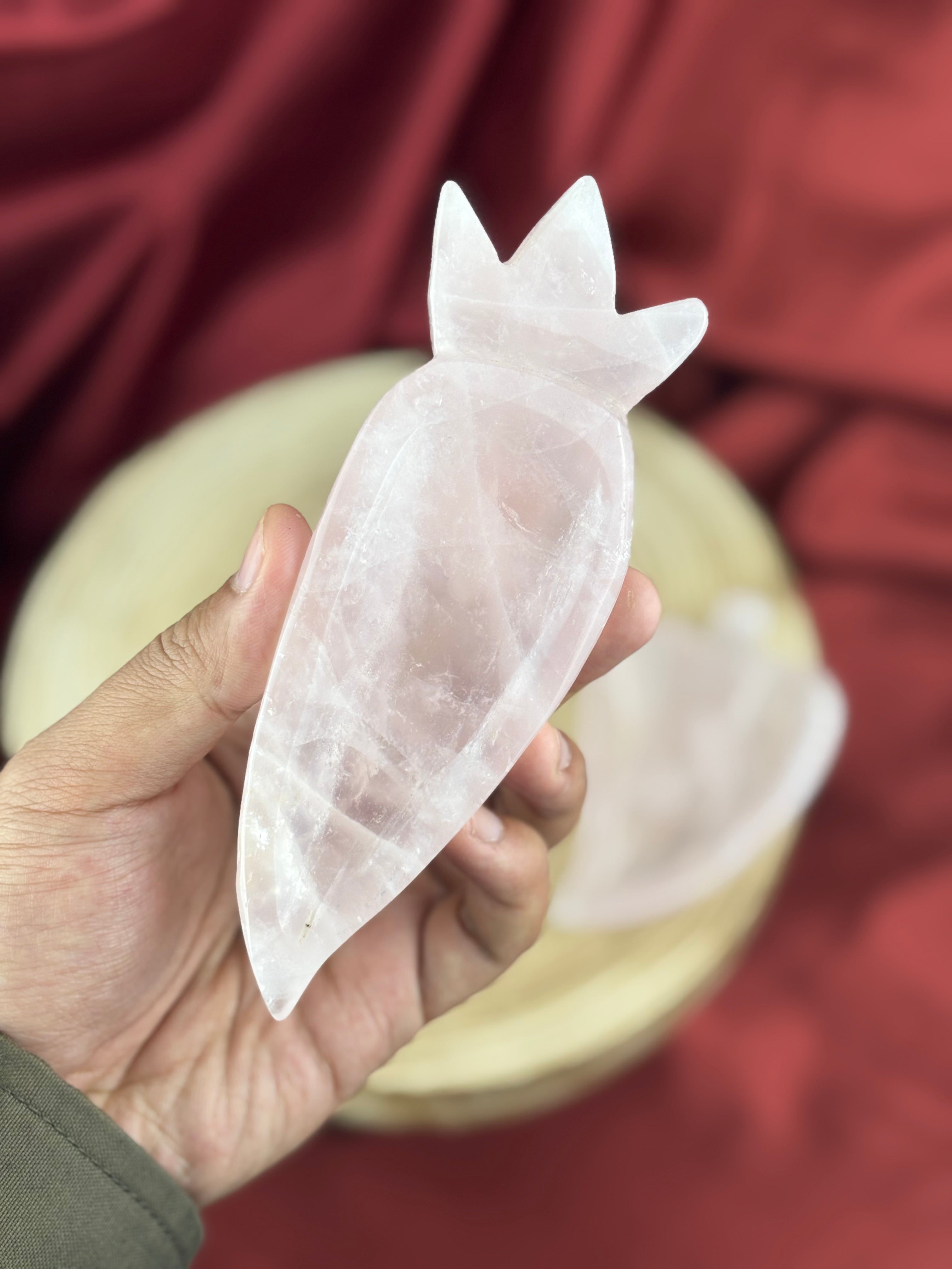 Rózsakvarc faragás C