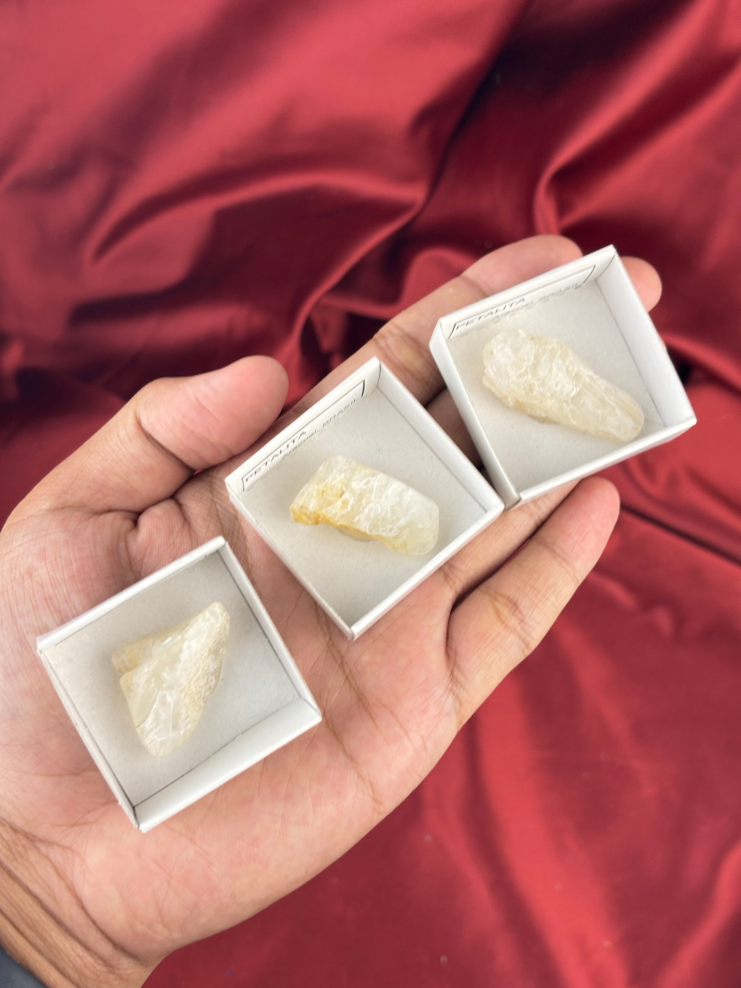 Petalit nyers brazilból