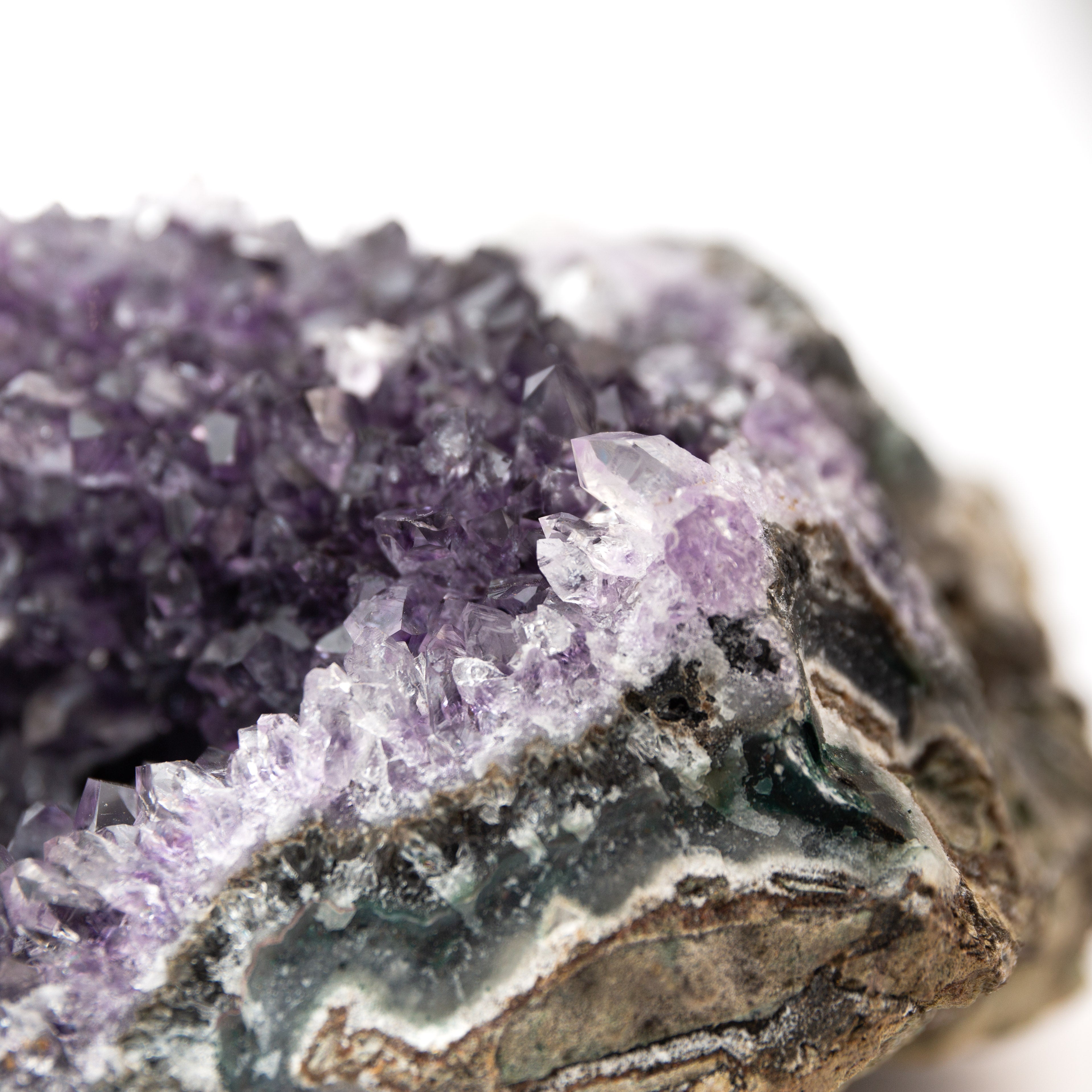 Ametiszt - Brazília A4 /841g