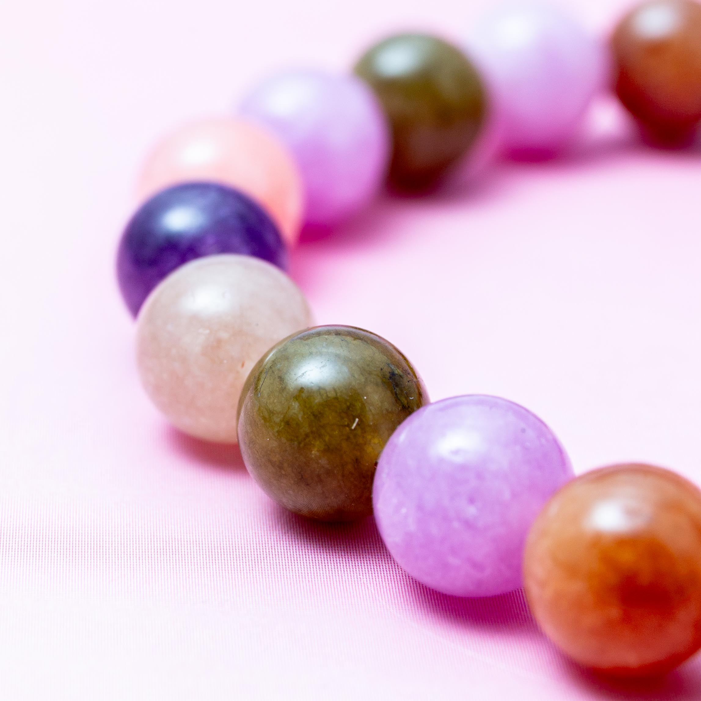 Jade (colored) Braclet - 8mm/17cm