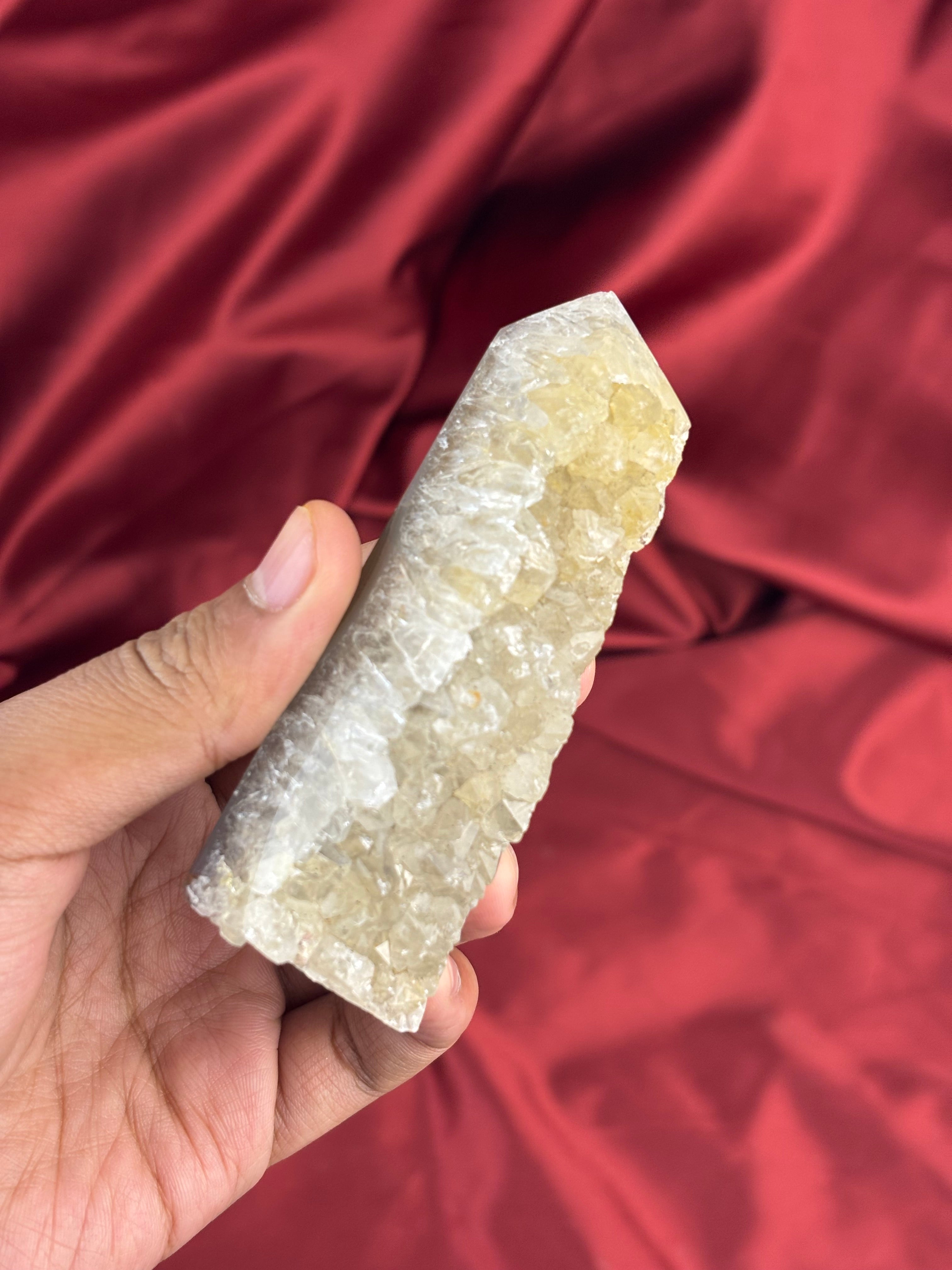 Achát torony Brazíliából A2