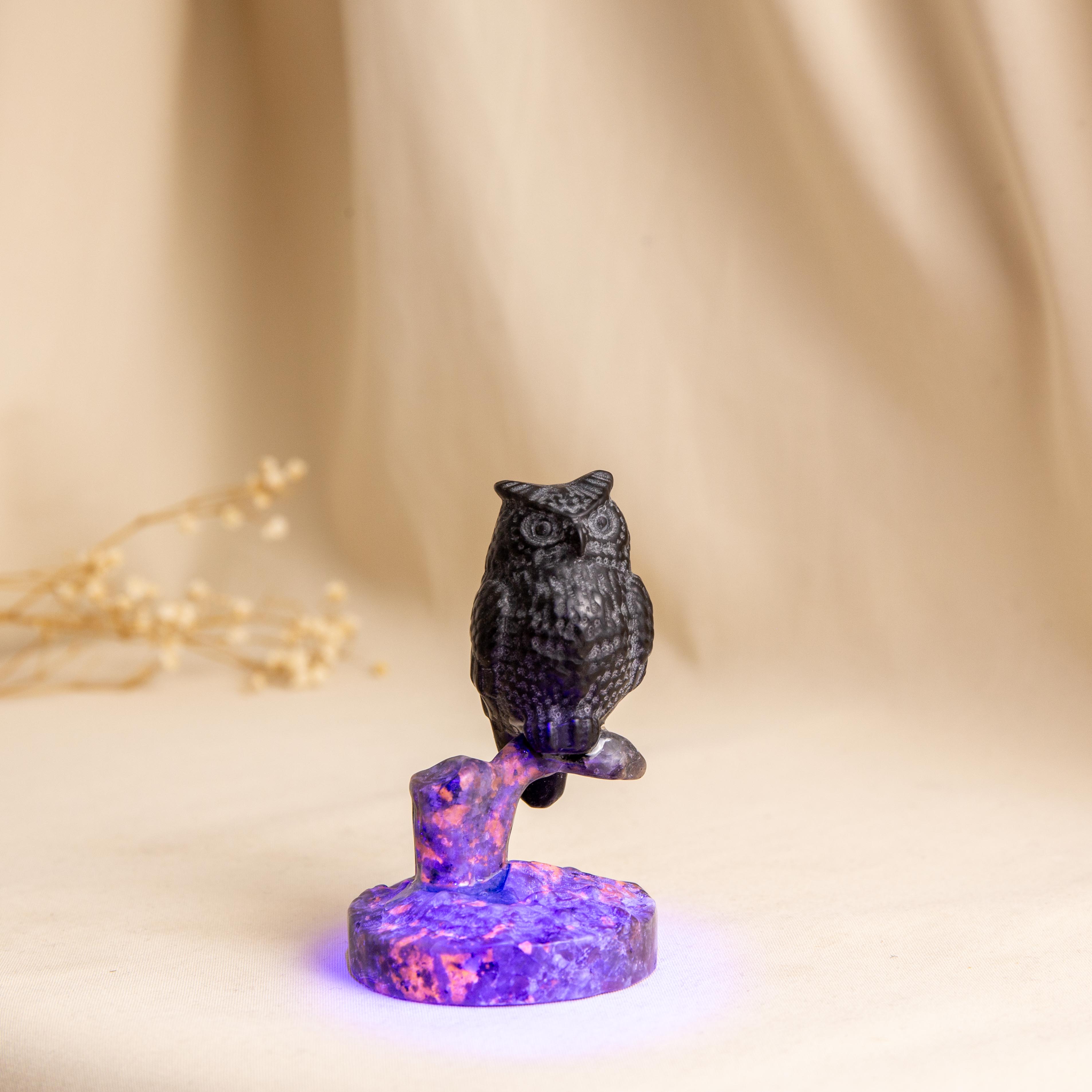 Owl on the branch - Obsidian & Yooperlite (UV)
