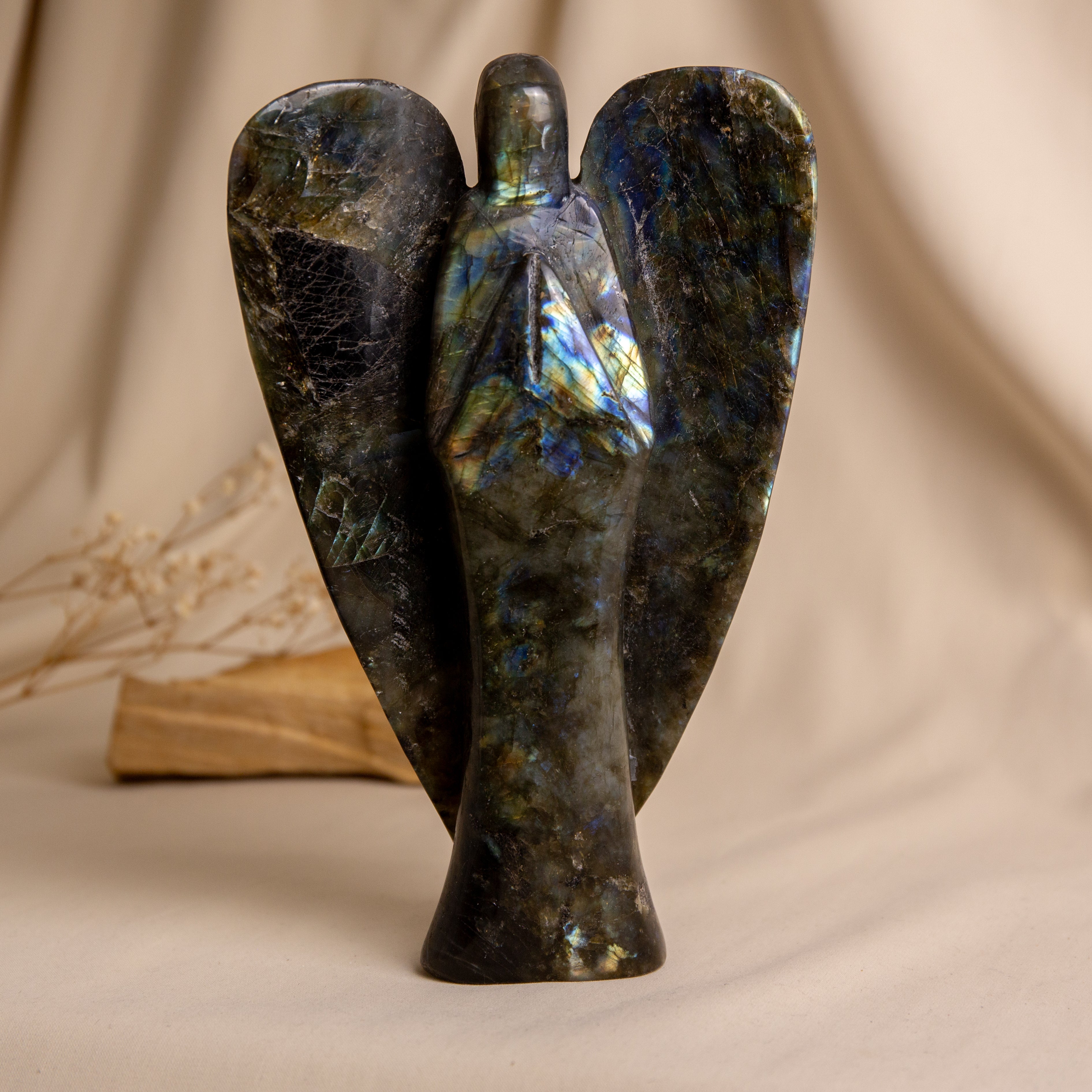 Angel - Labradorite 818g
