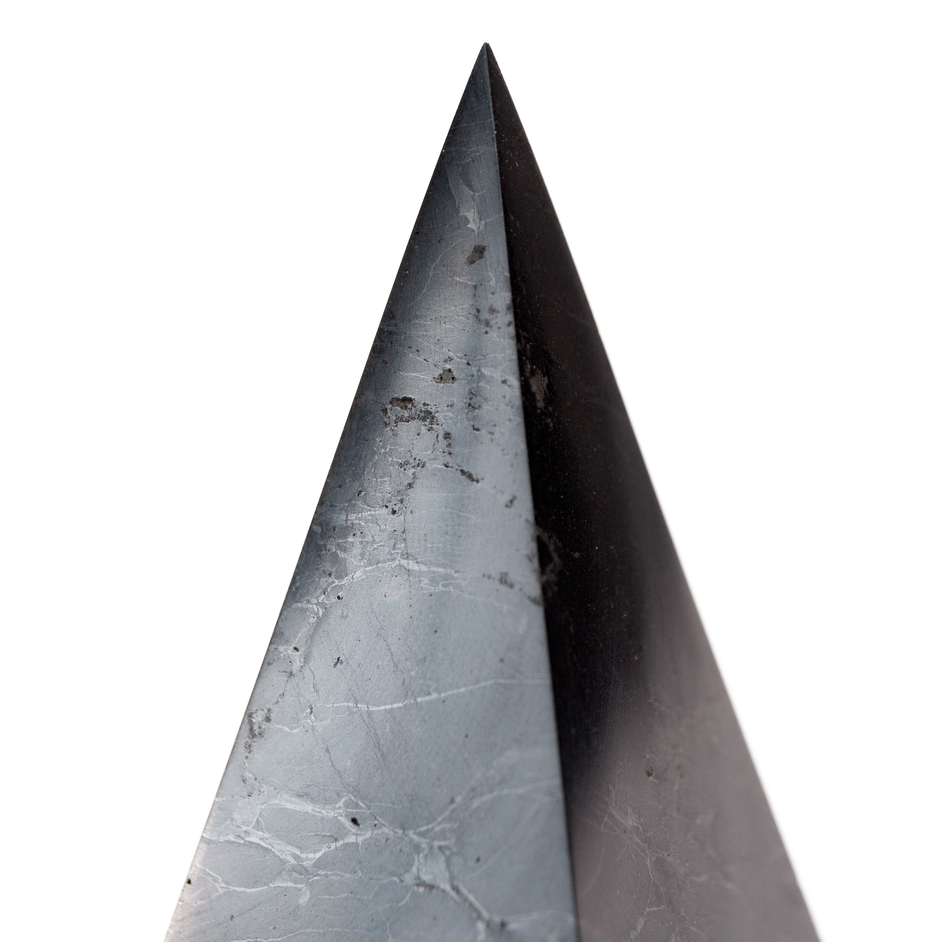 Shungit - Piramis 6,5 cm