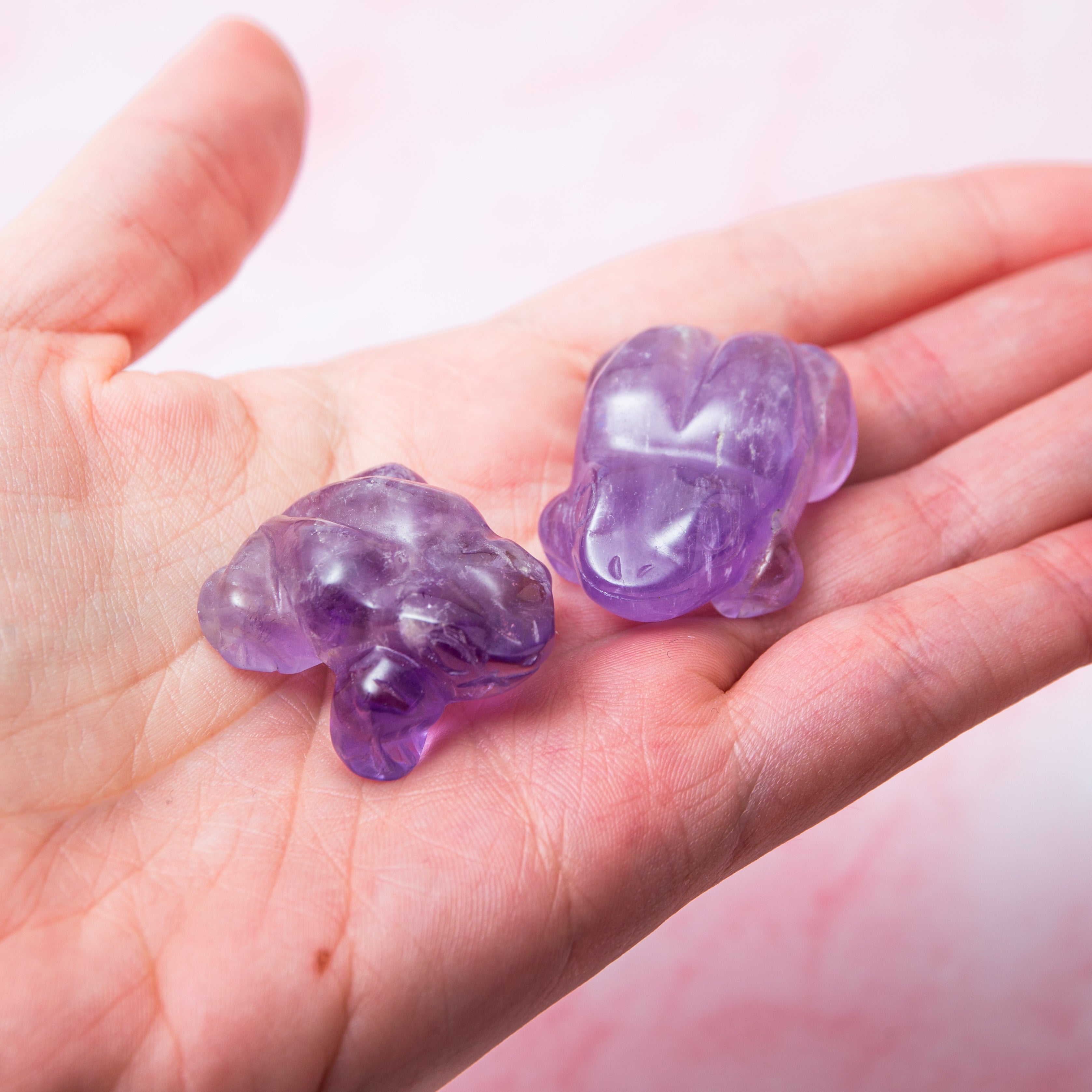 Ametiszt béka (1db)- 3 cm