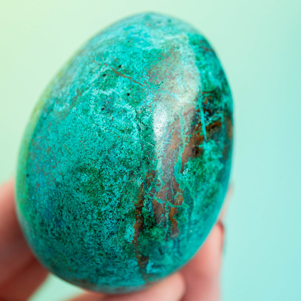 Chrysocolla Egg- 142g/6cm (A)