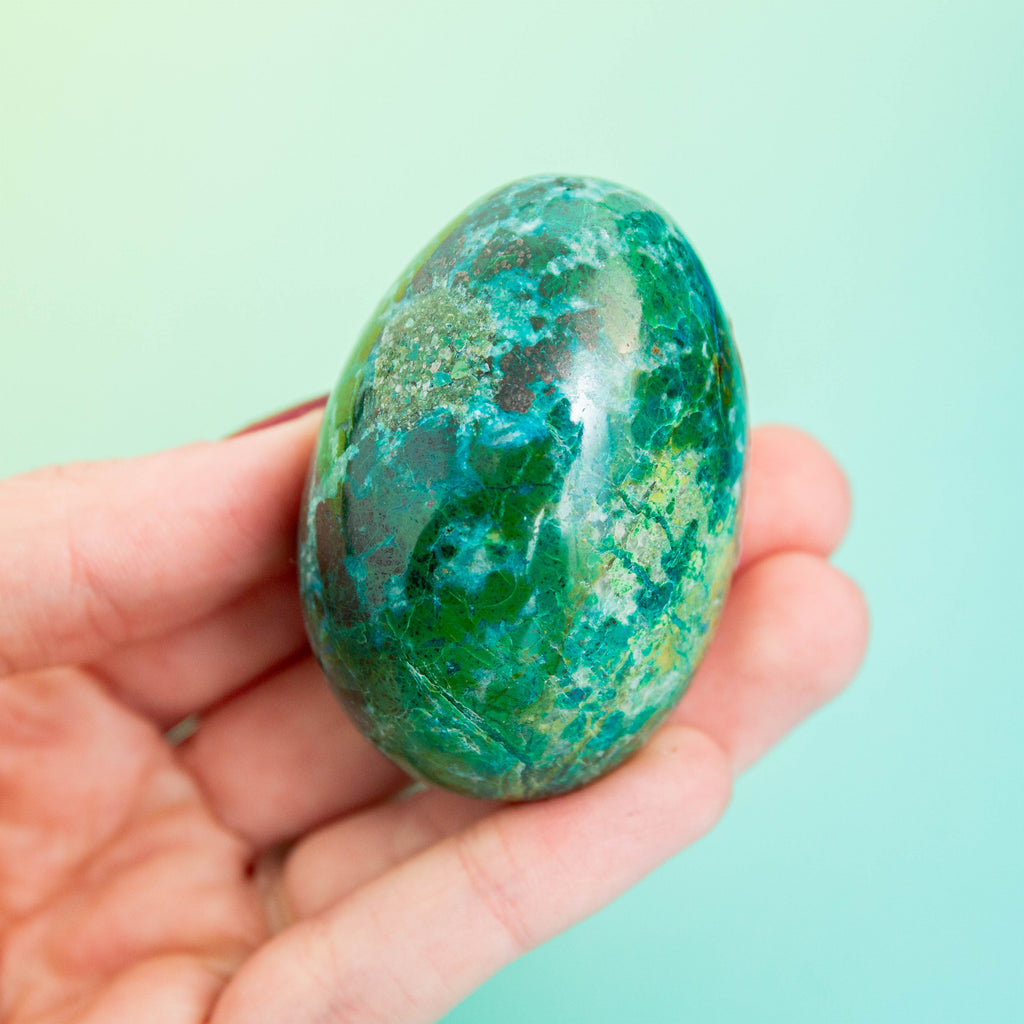Chrysocolla Egg- 125g/5.5cm (B)