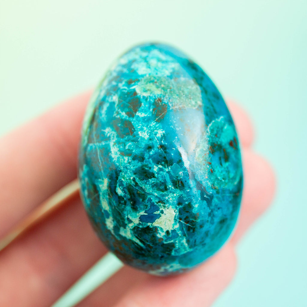 Chrysocolla Egg- 44g/4cm (D)