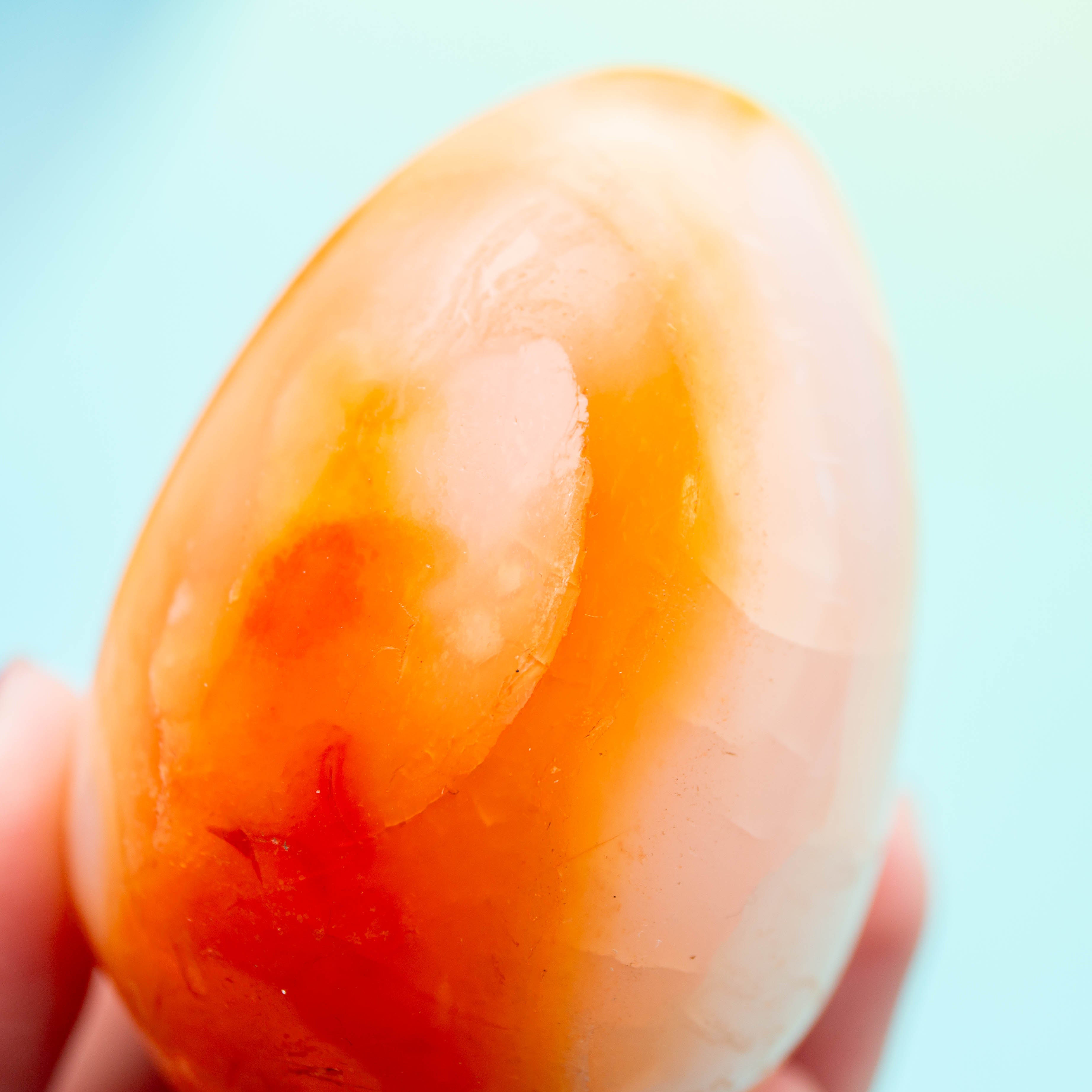 Karneol  Tojás – 134g/5cm