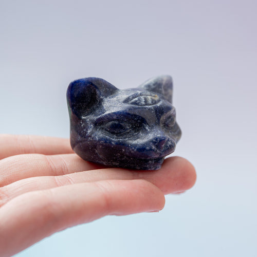 Blue Quartz third eye cat - 4cm