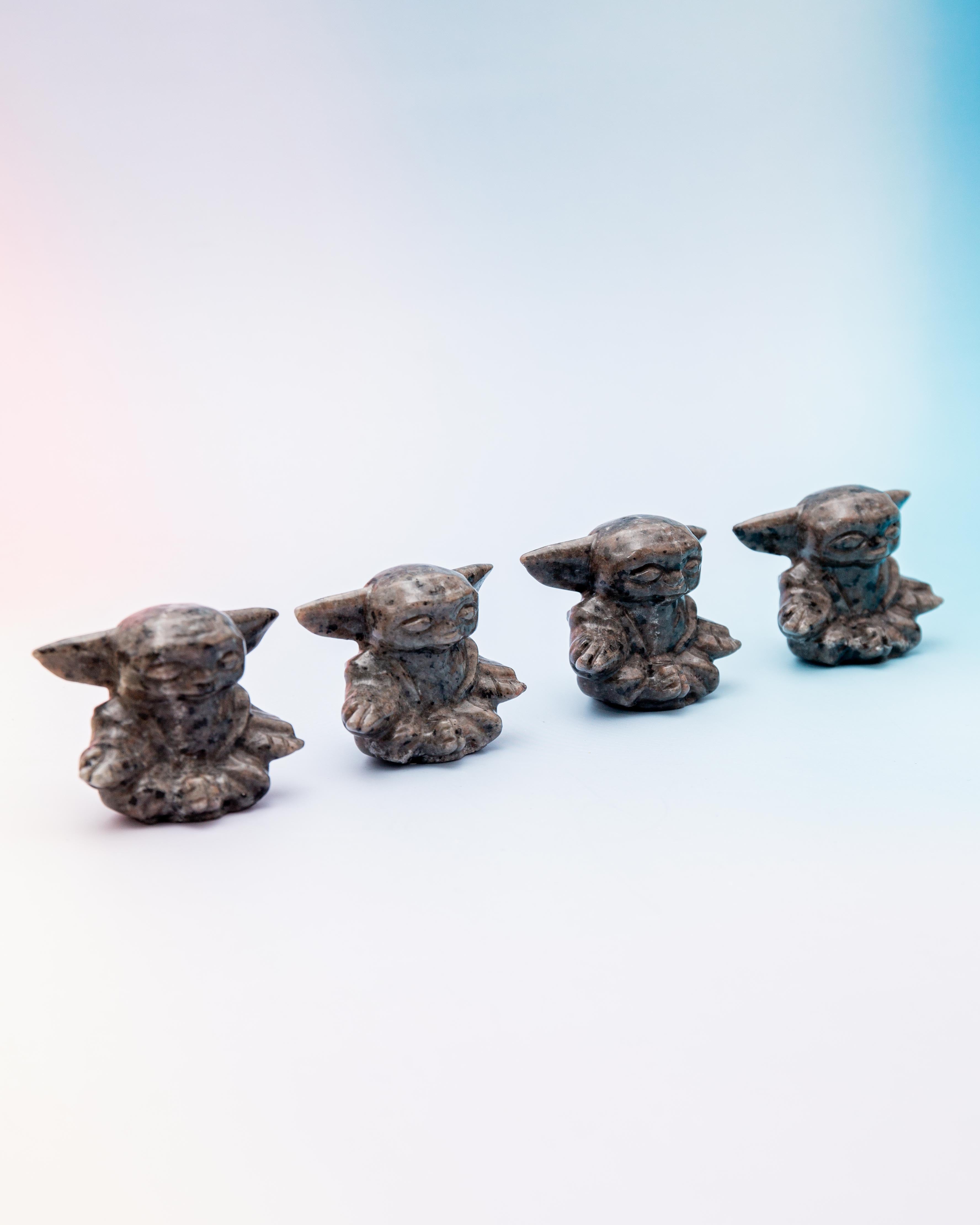 Yooperlite Yoda - 4.5cm