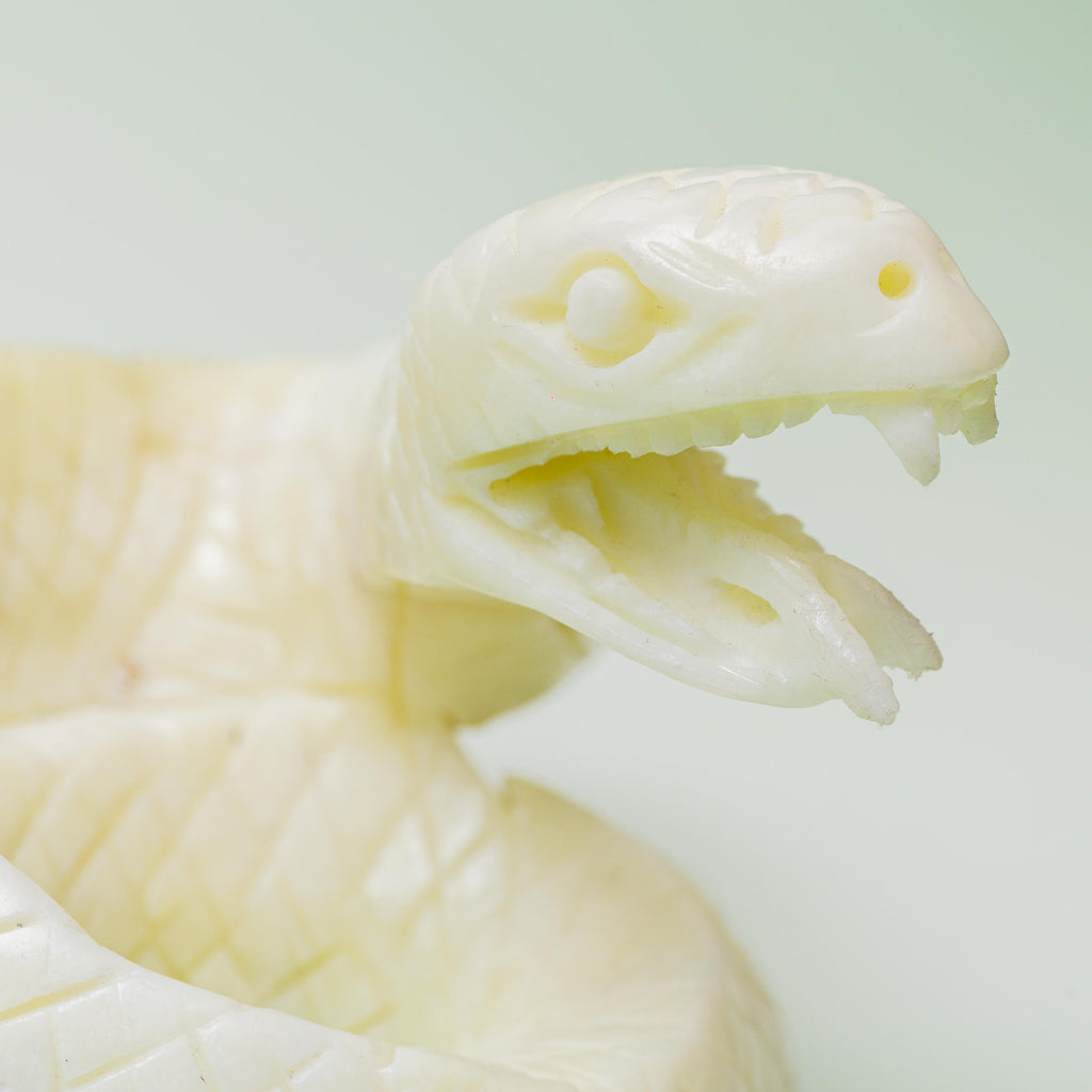 Bowenite Snake -17cm/538g