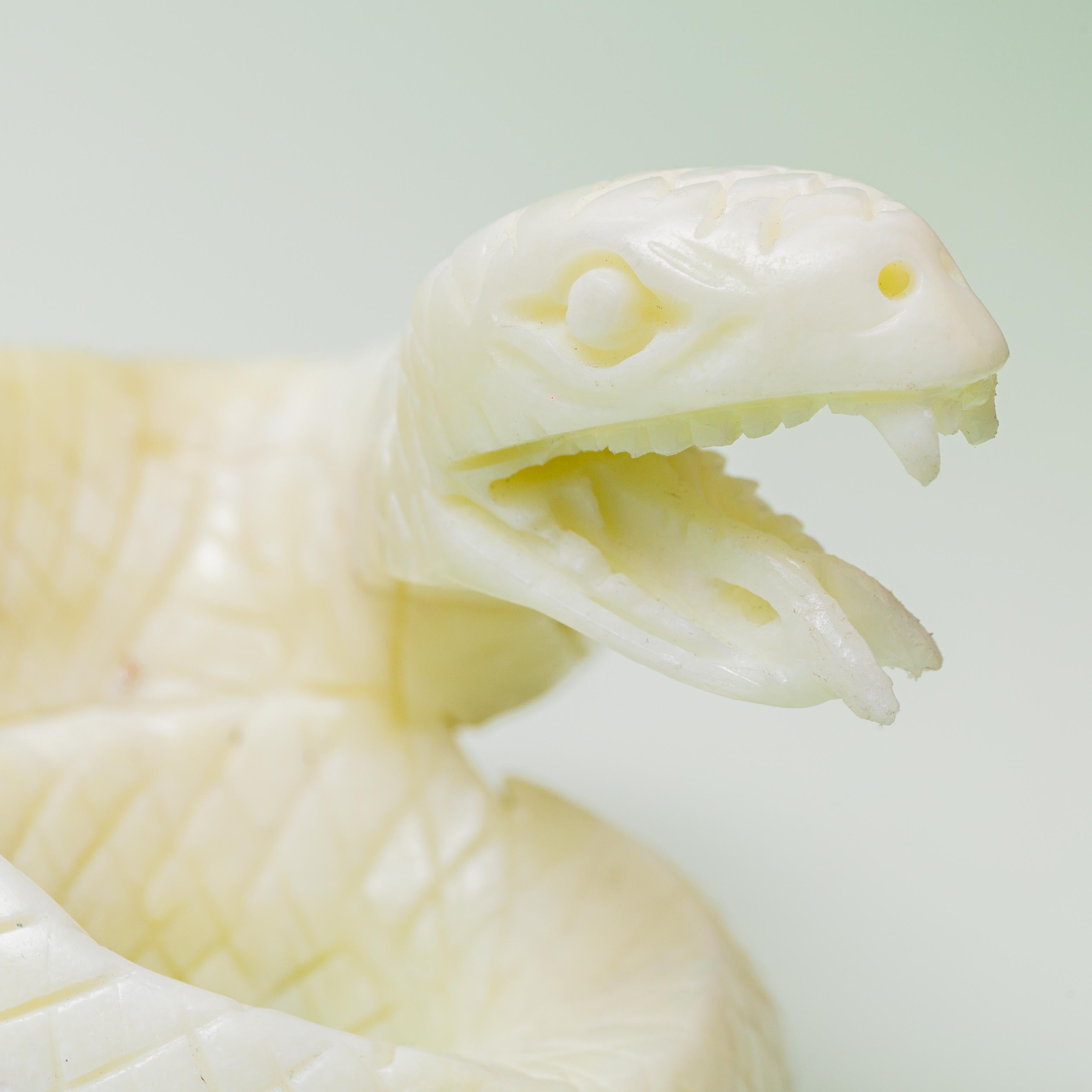 Bowenite Snake -17cm/538g