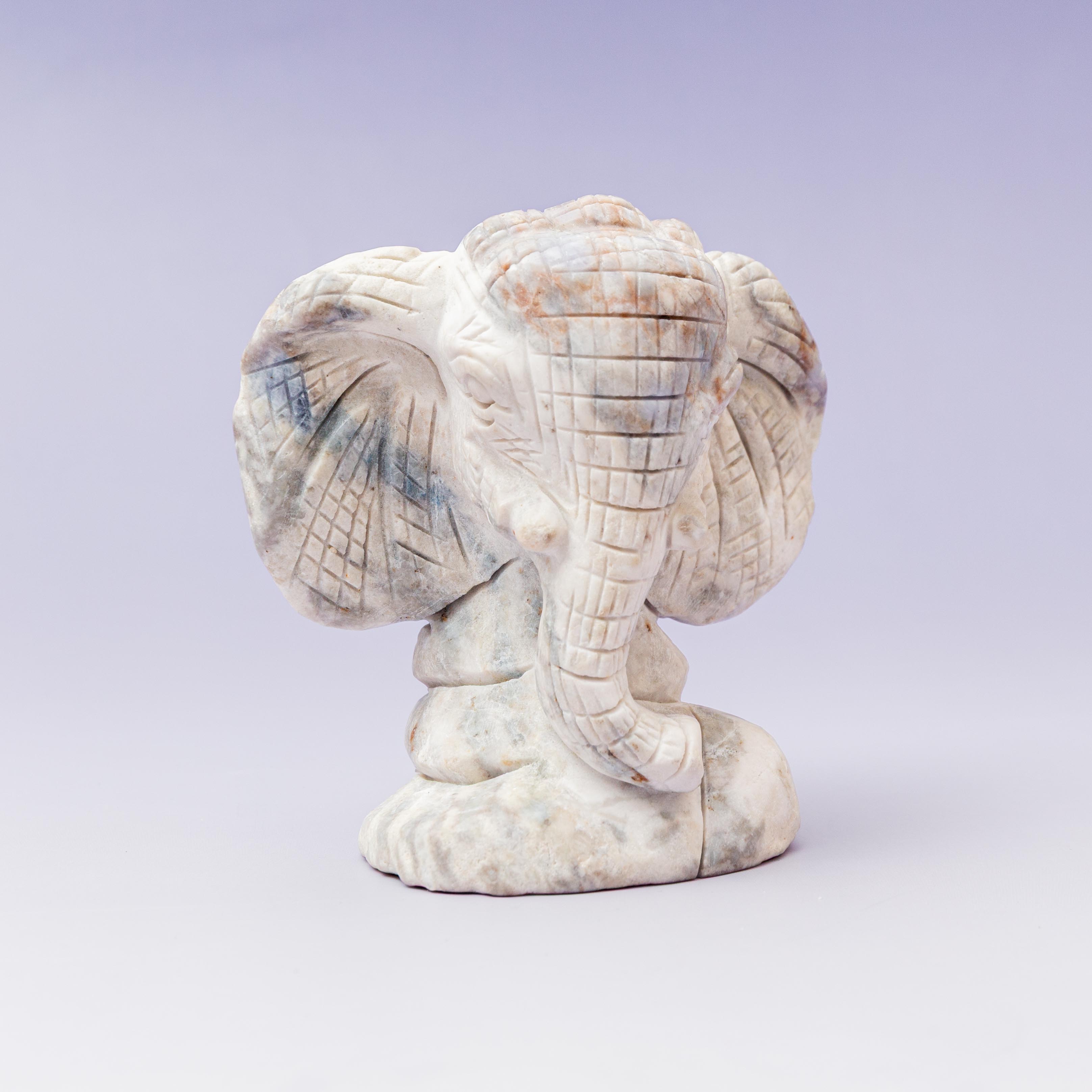 Hackmanite Elephant - 9.5cm/600g