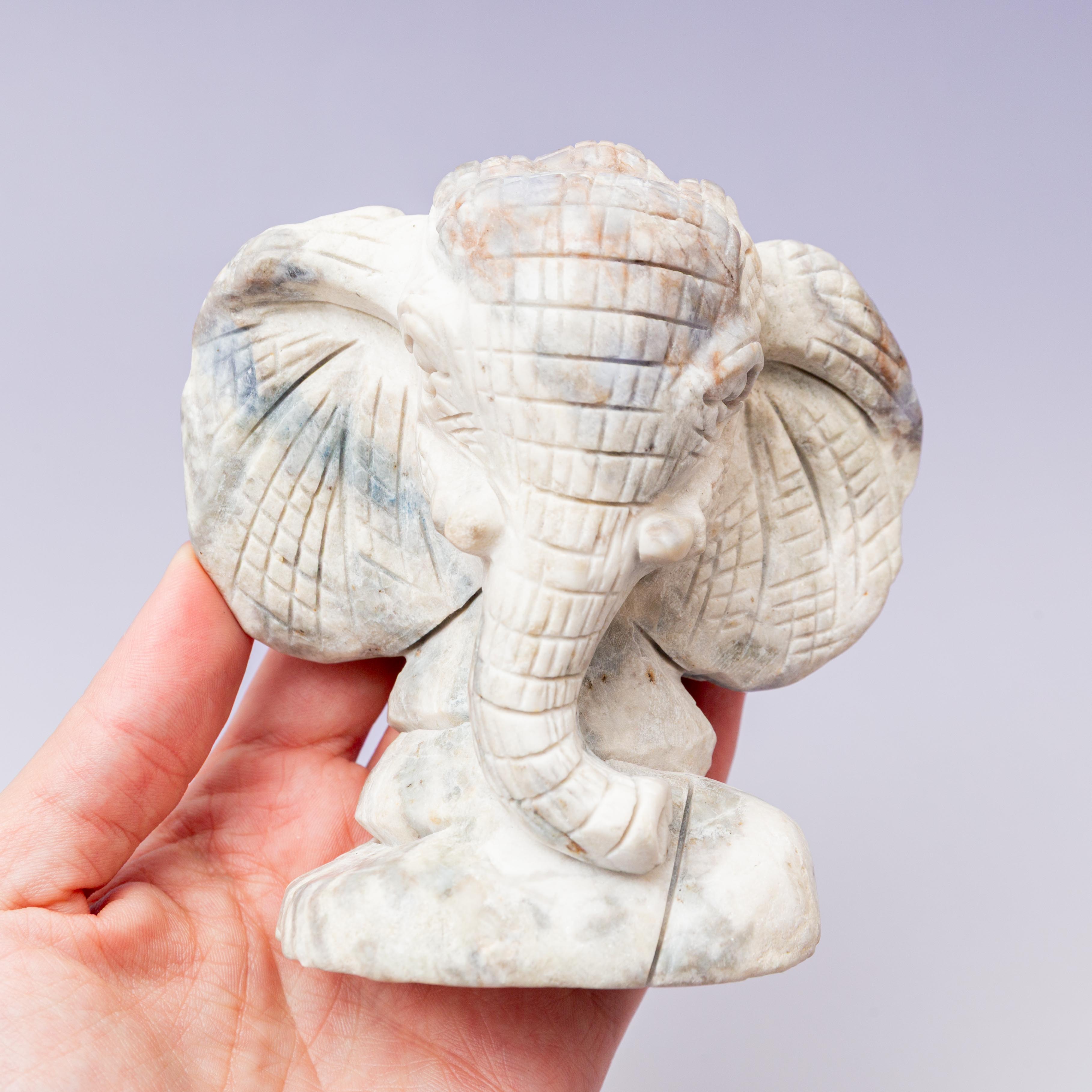 Hackmanite Elephant - 9.5cm/600g