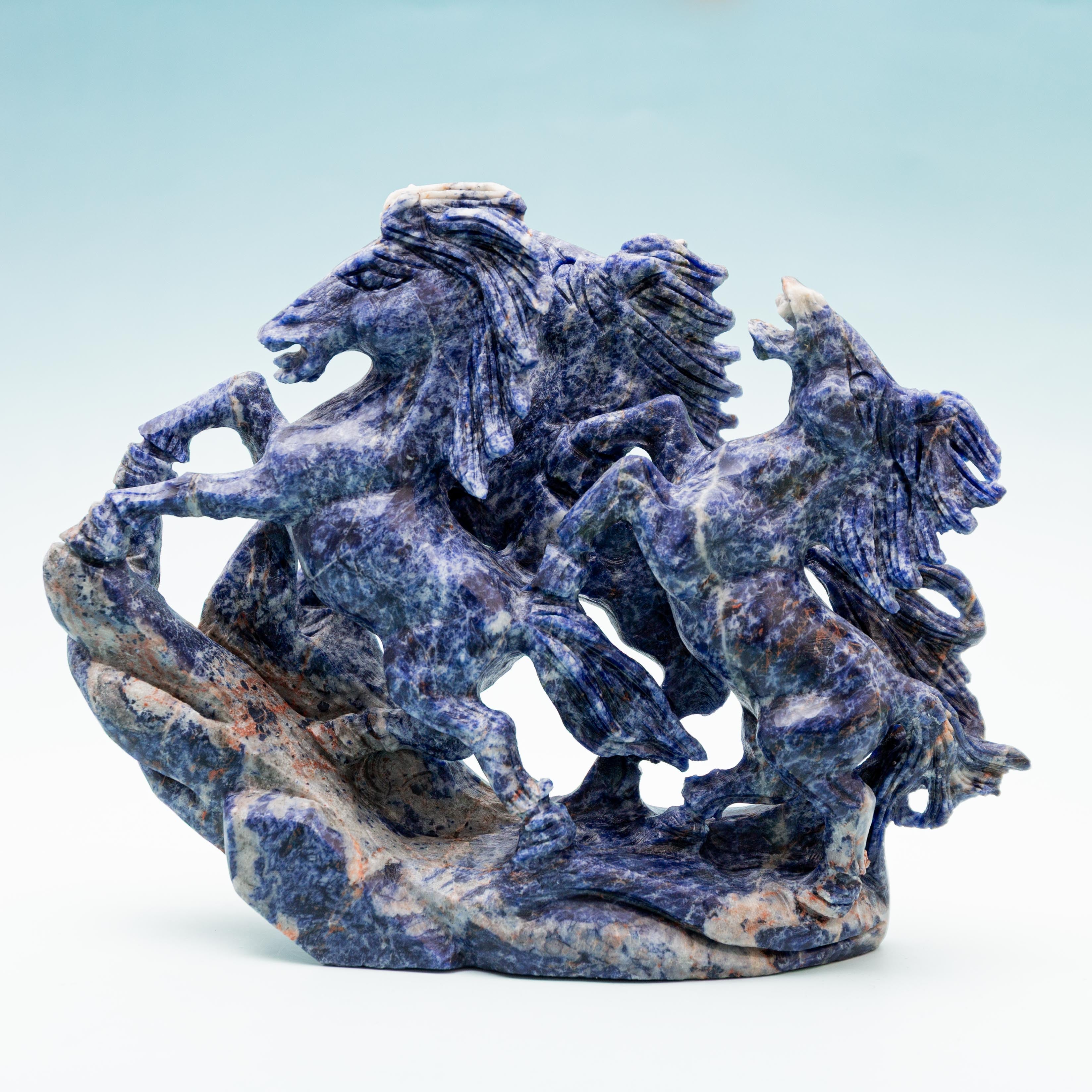Sodalite Horse - 1488g/22*17*4.5cm