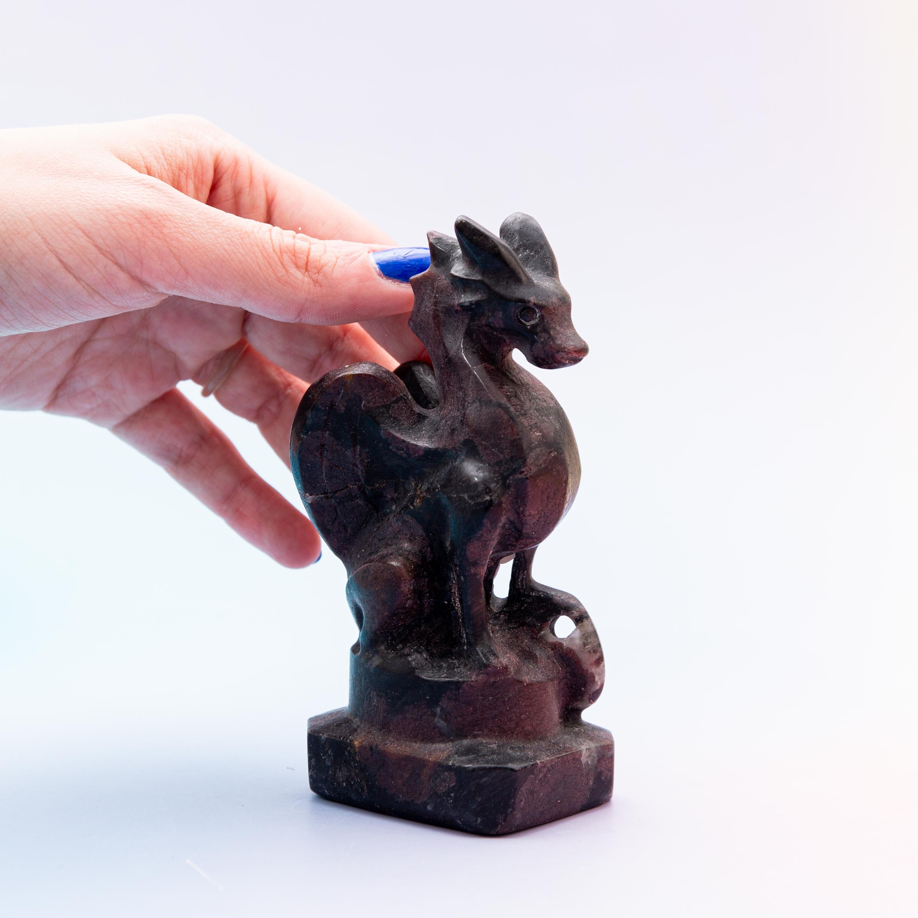 Gránát Sárkány – 381g/12cm