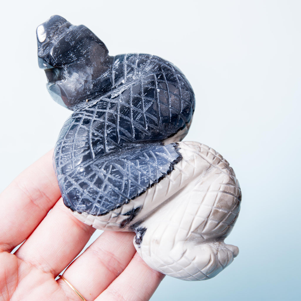 Volcanic Agate Snake- 221g/11cm