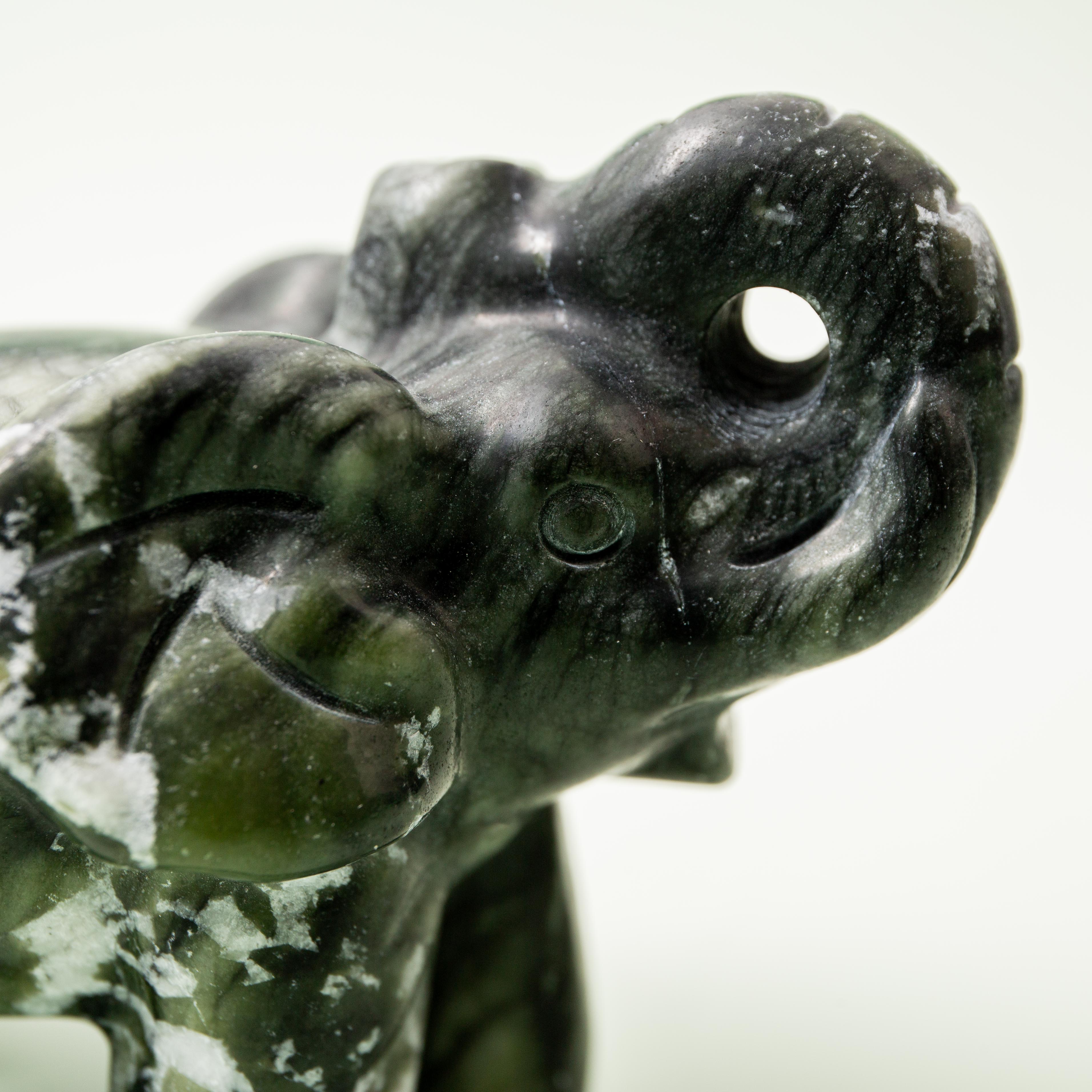 Serpentine Elephant - 108g/8cm (C)