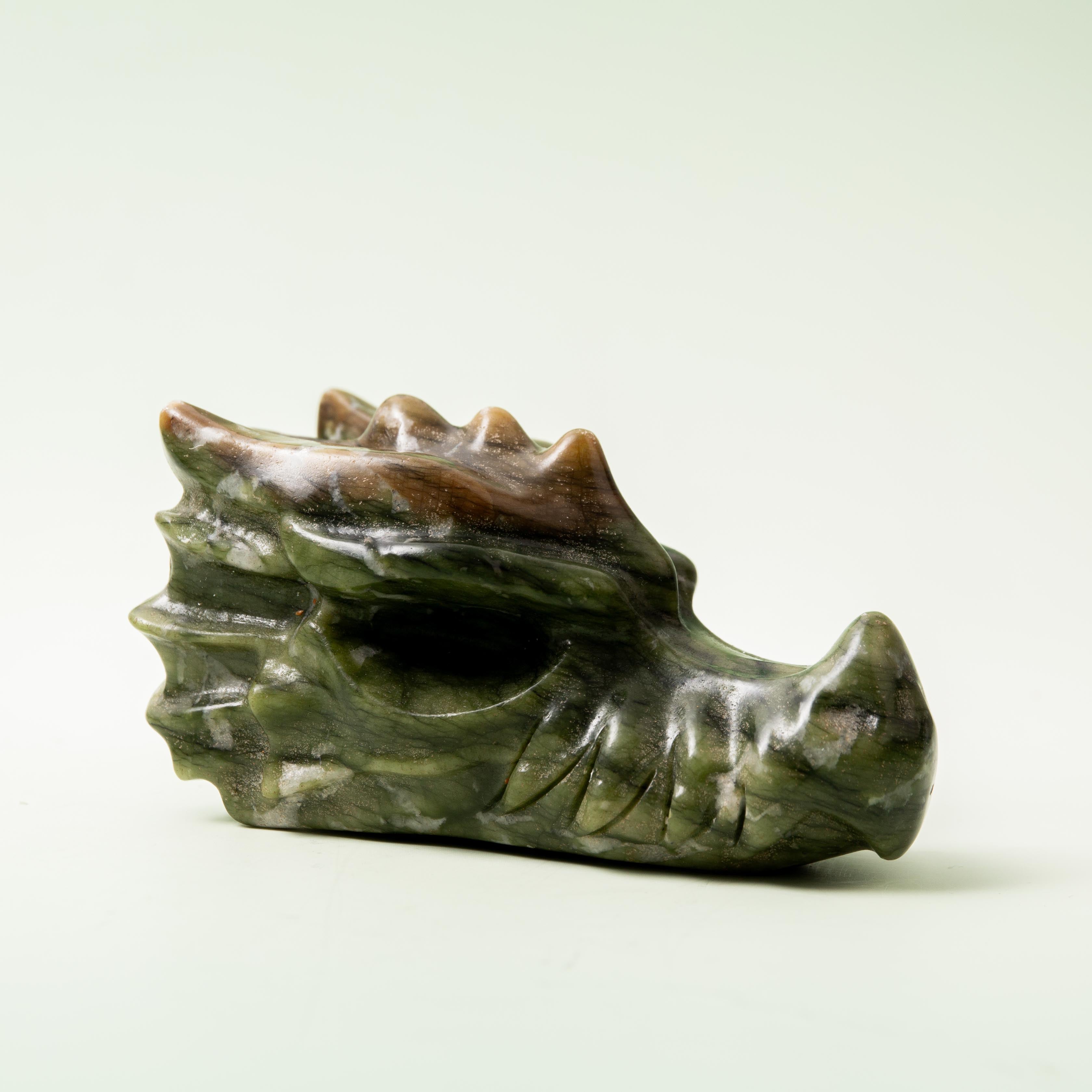 Serpentine Dragon Head - 328g/10cm (B)