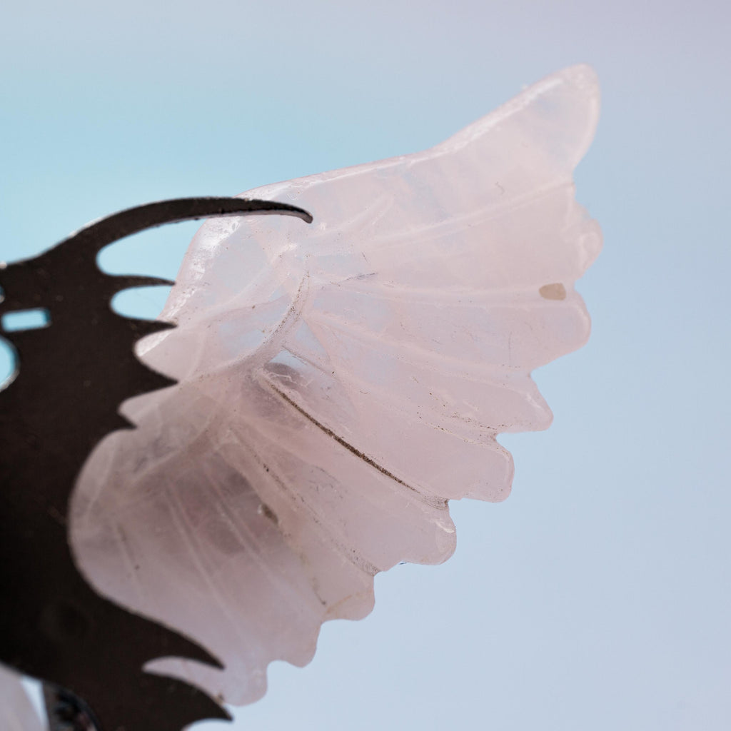 Rose Quartz Dragon (on Stand) - 9 cm (A11)