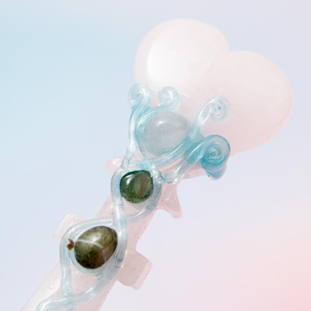 Rose Quartz Dagger - 3 cm 92 gr