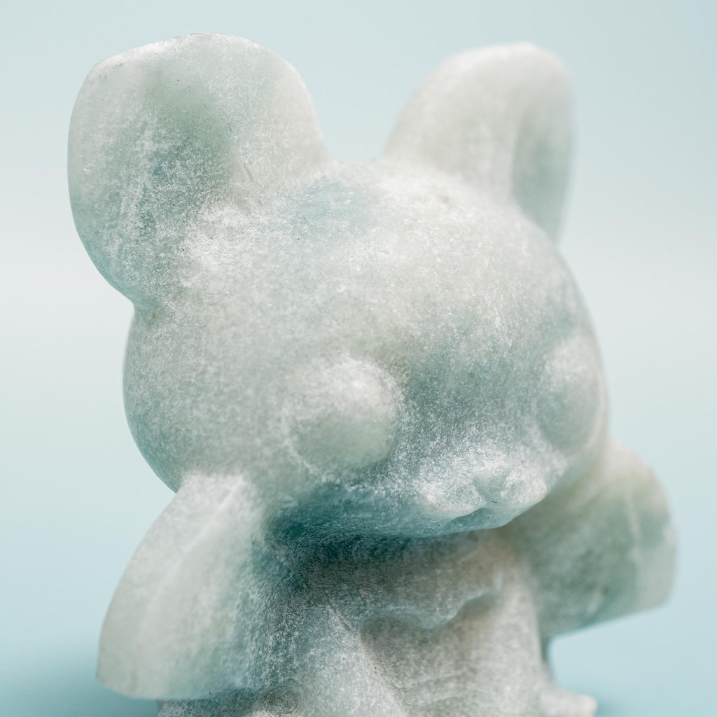 Blue Quartz Bat - 5 cm 95 gr (A8)