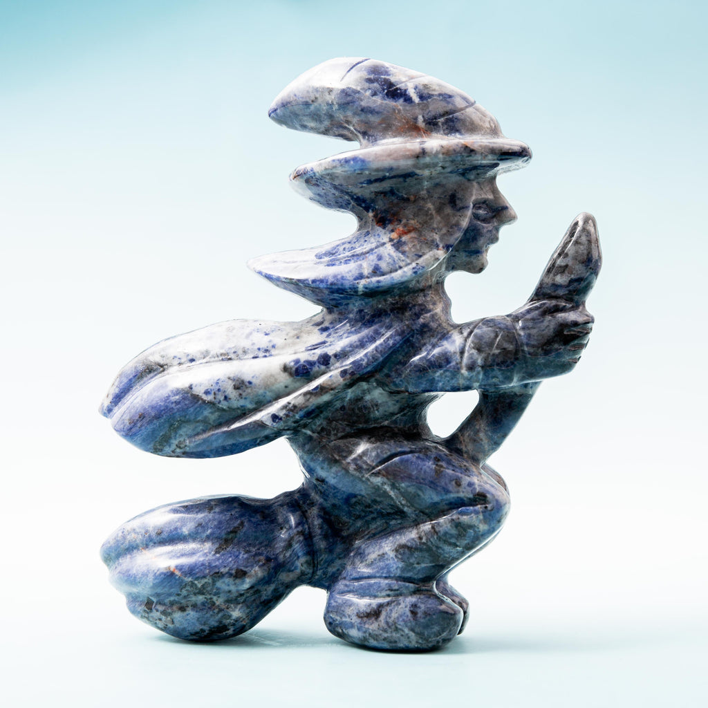Sodalite Witch - 13 cm 598 gr