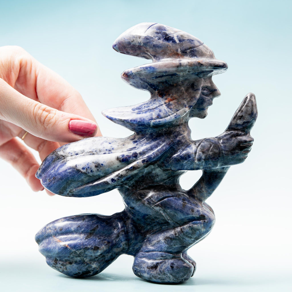 Sodalite Witch - 13 cm 598 gr
