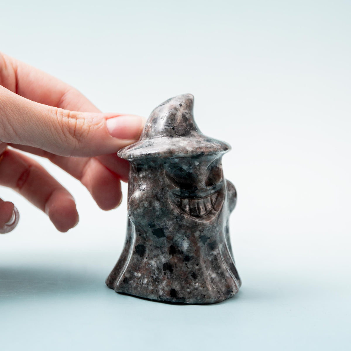 Yooperlite Ghost in Hat - 8 cm 232 gr