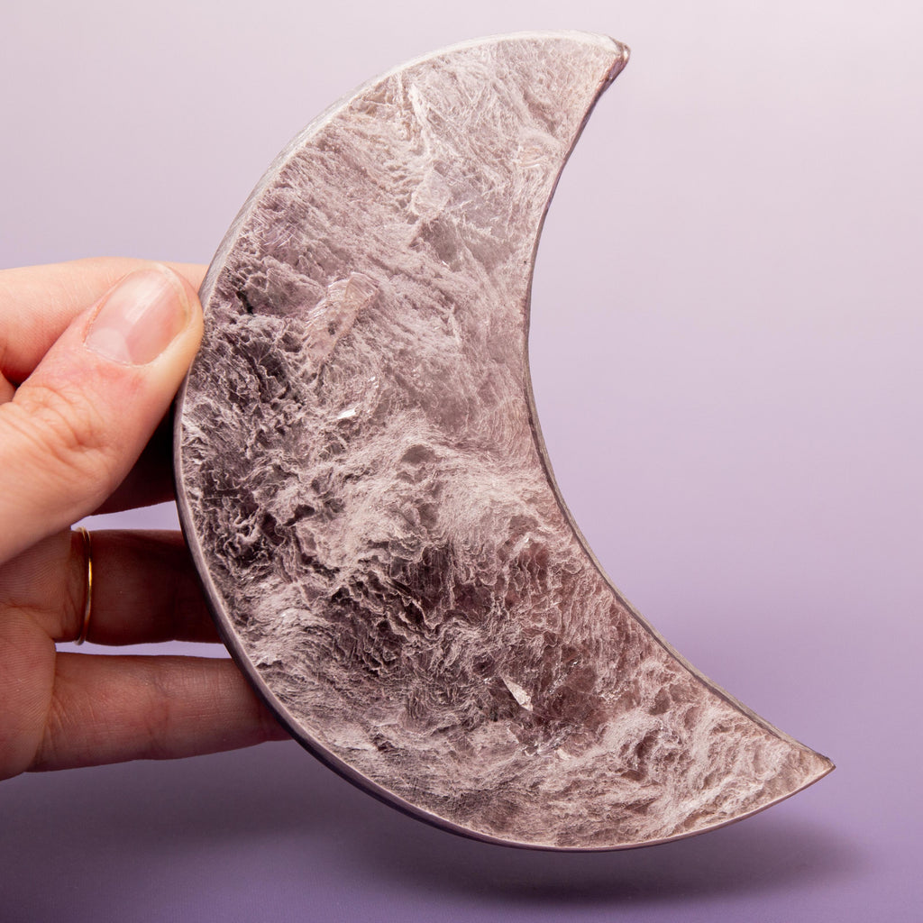 Lepidoli (mica) Moon - 12 cm 233 gr — photo 1