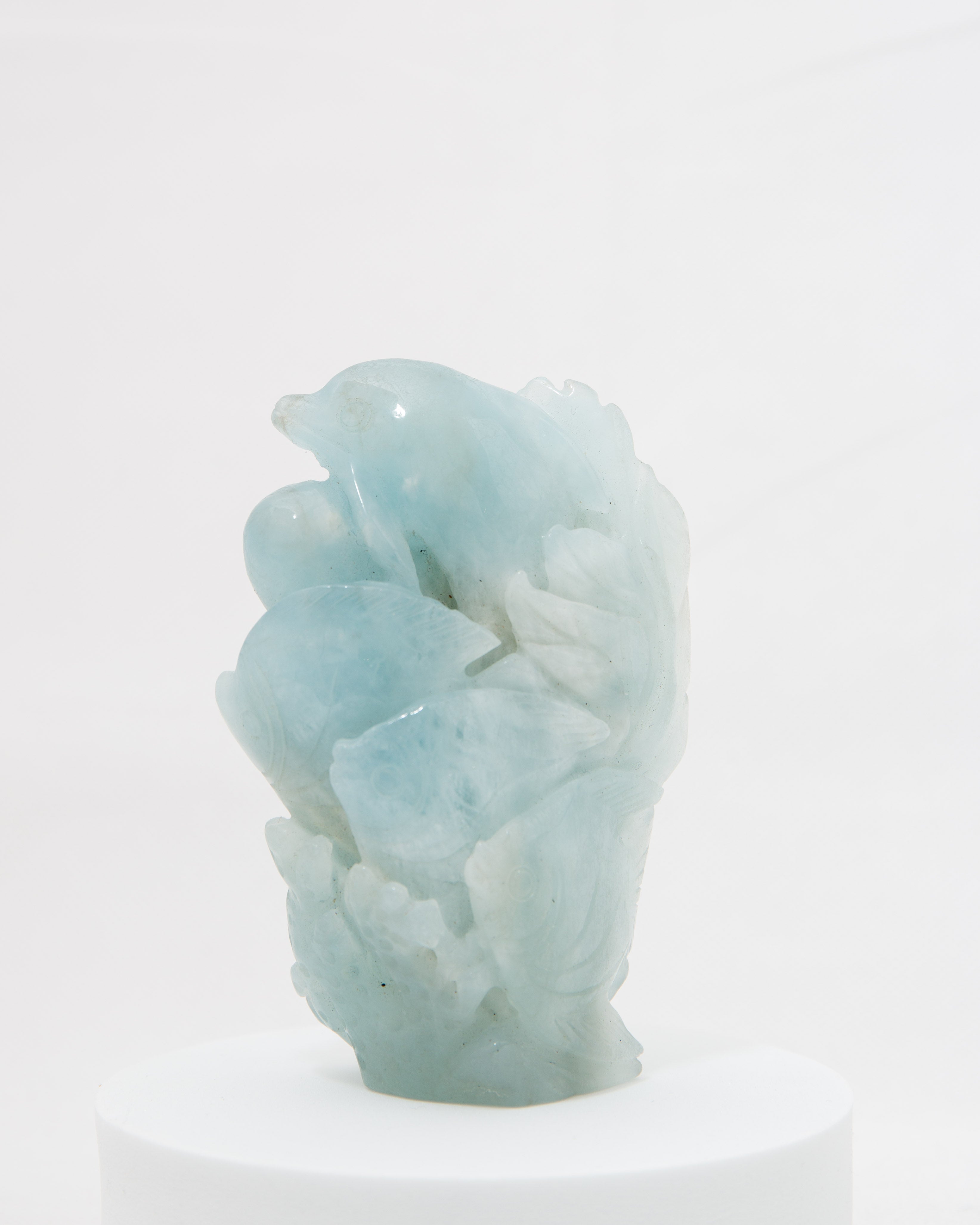 Dolphin carving - Aquamarine 289g