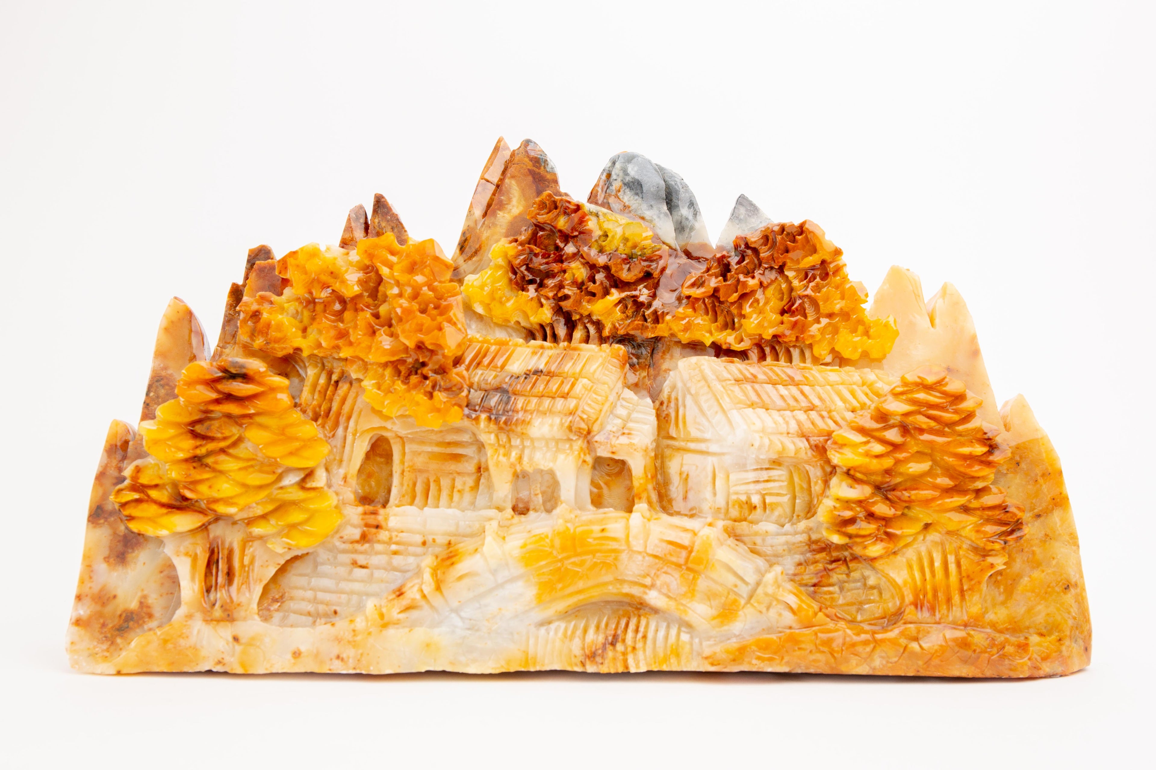 Mountain Chinese Carving – New Jade (Serpentine)