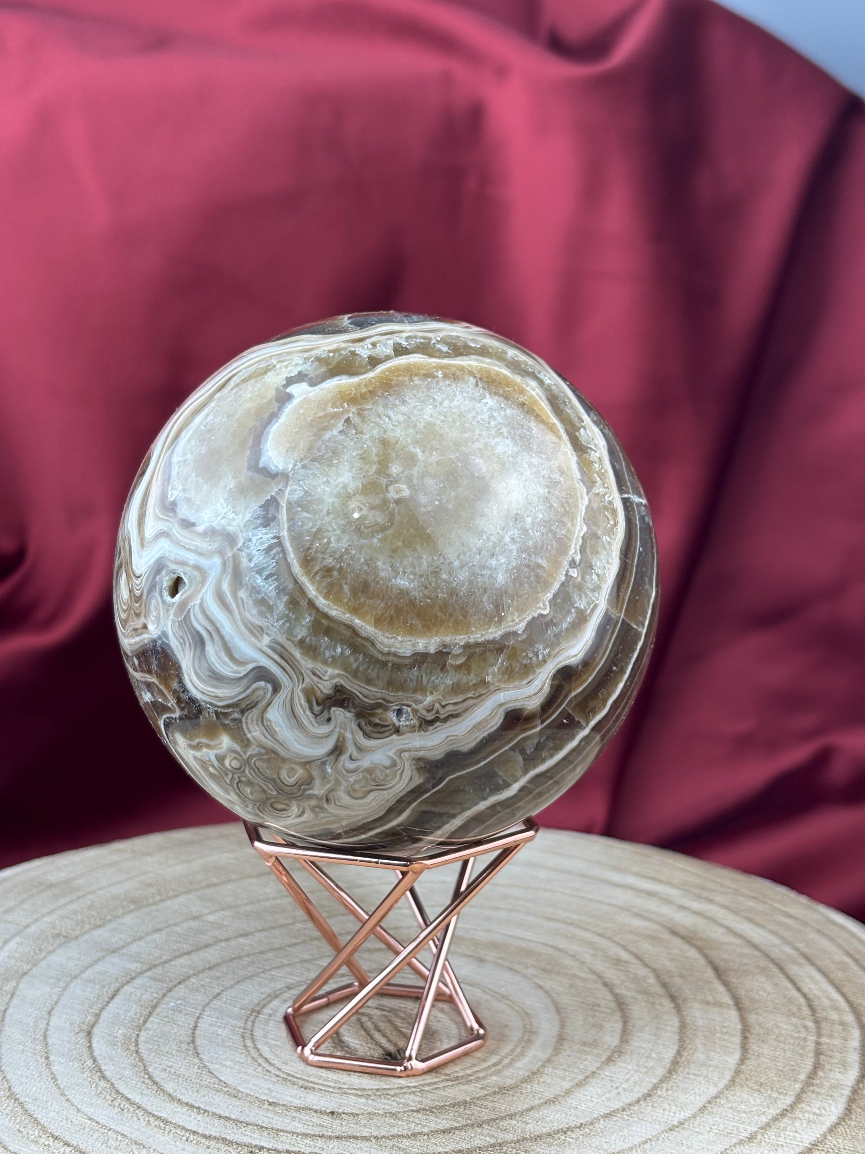 Amber Kalcit (Aragonit) gömb 1.5kg