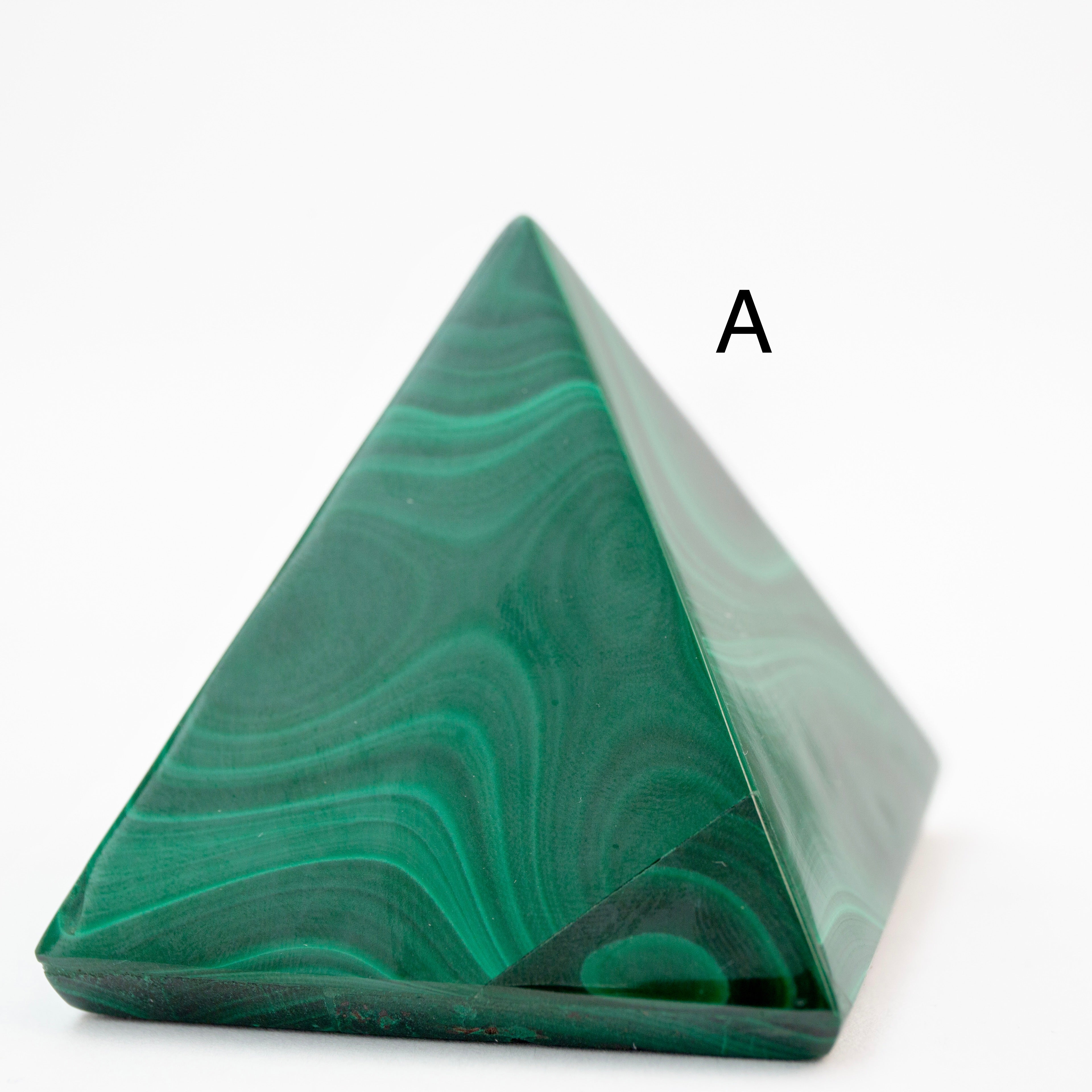 Pyramid - Malachite A: 4.7x5x4.5cm 71g