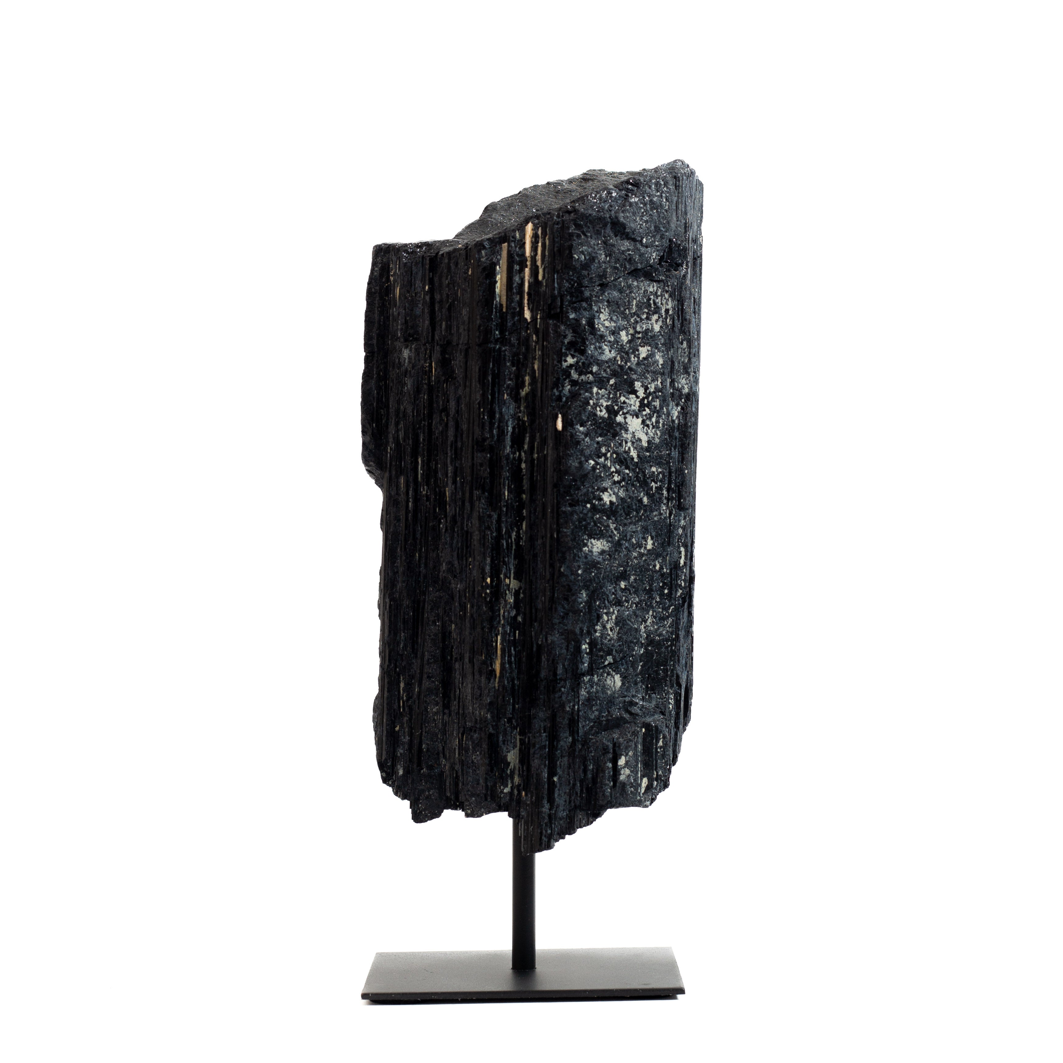Fekete turmalin fém állványon (Brazília) – 3,8 kg