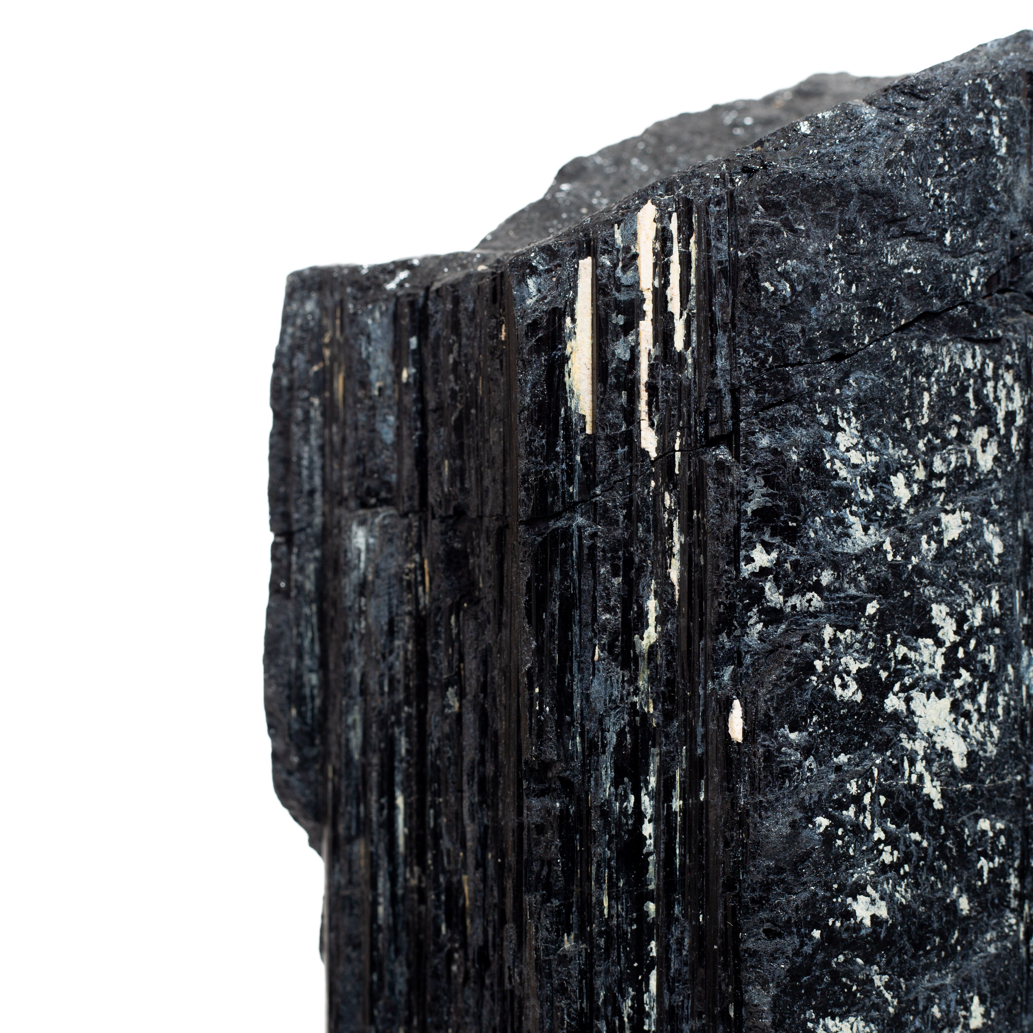 Fekete turmalin fém állványon (Brazília) – 3,8 kg