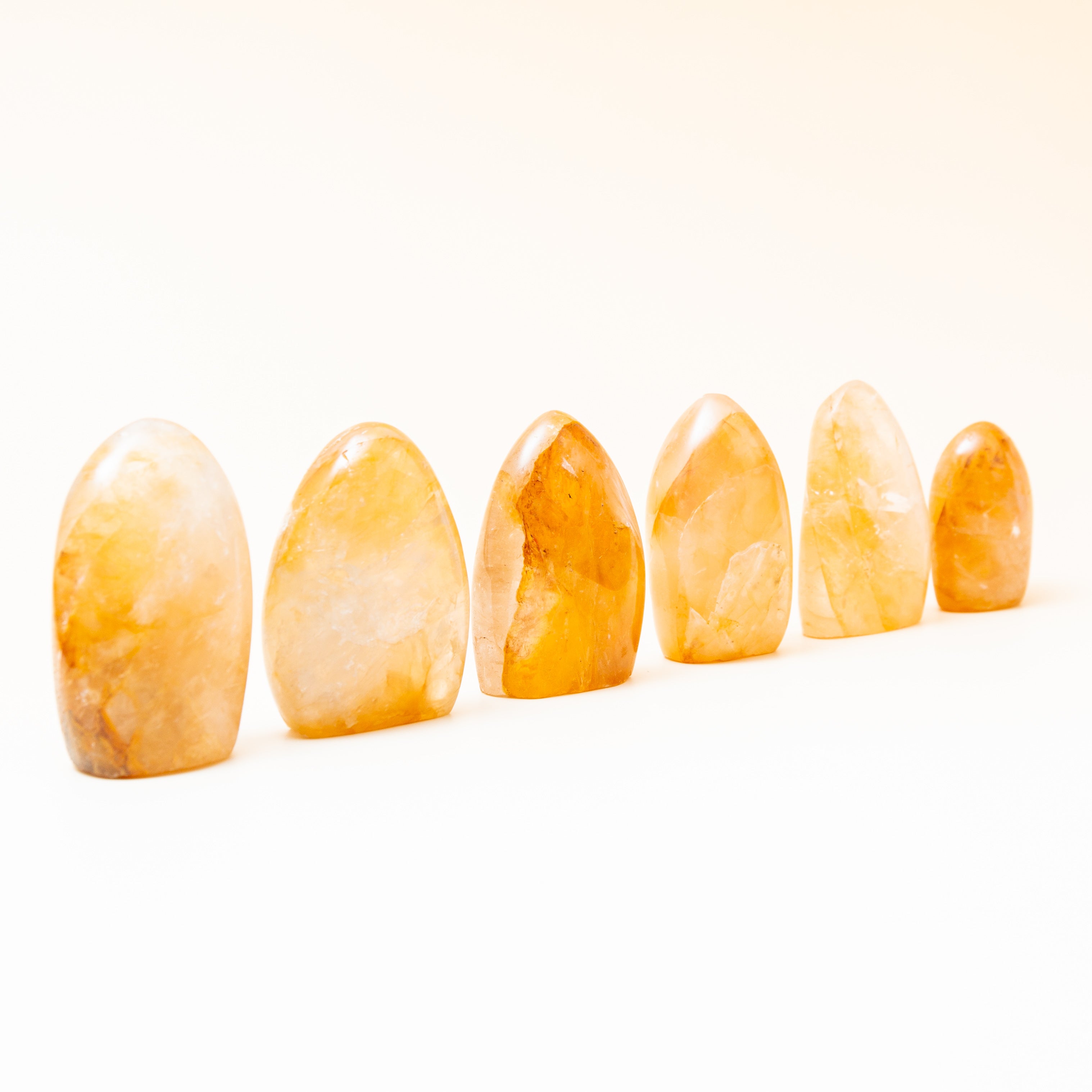 Golden Healer Quartz - 7cm (CM147A)