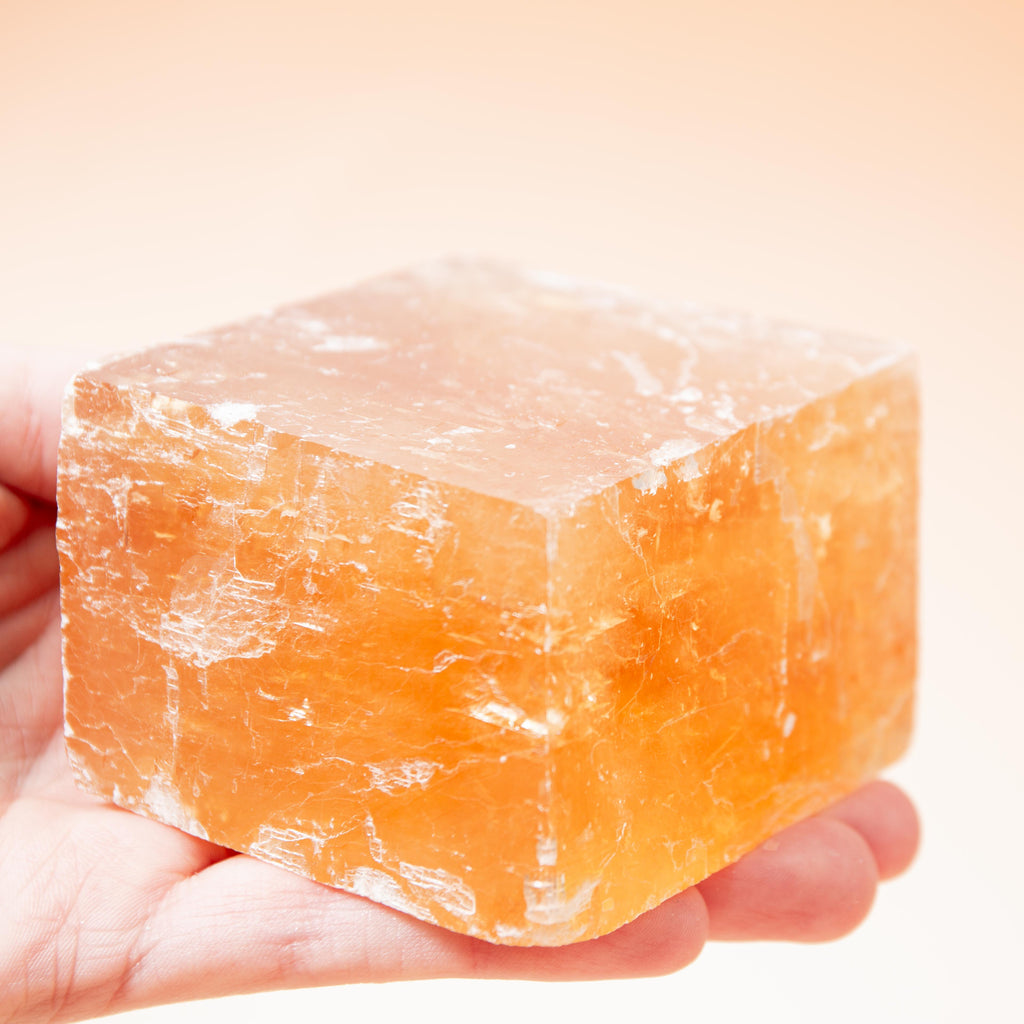 Honey Calcite - 442g/6.5cm (A)