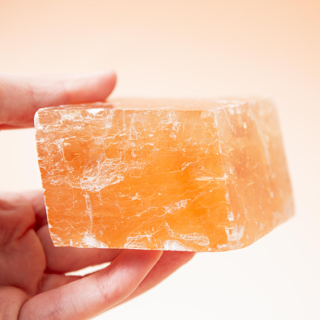 Honey Calcite - 442g/6.5cm (A)