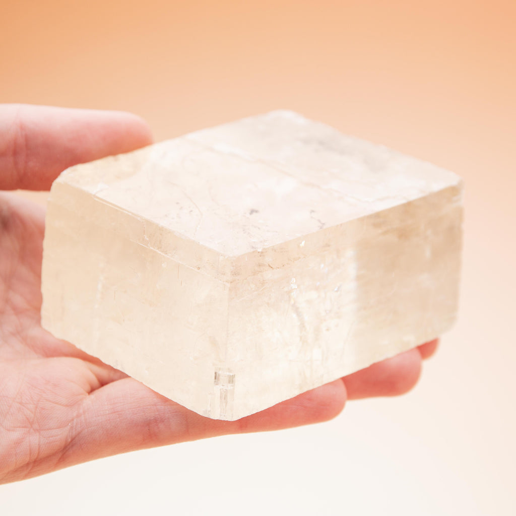 Honey Calcite - 282g/6.5cm (B)