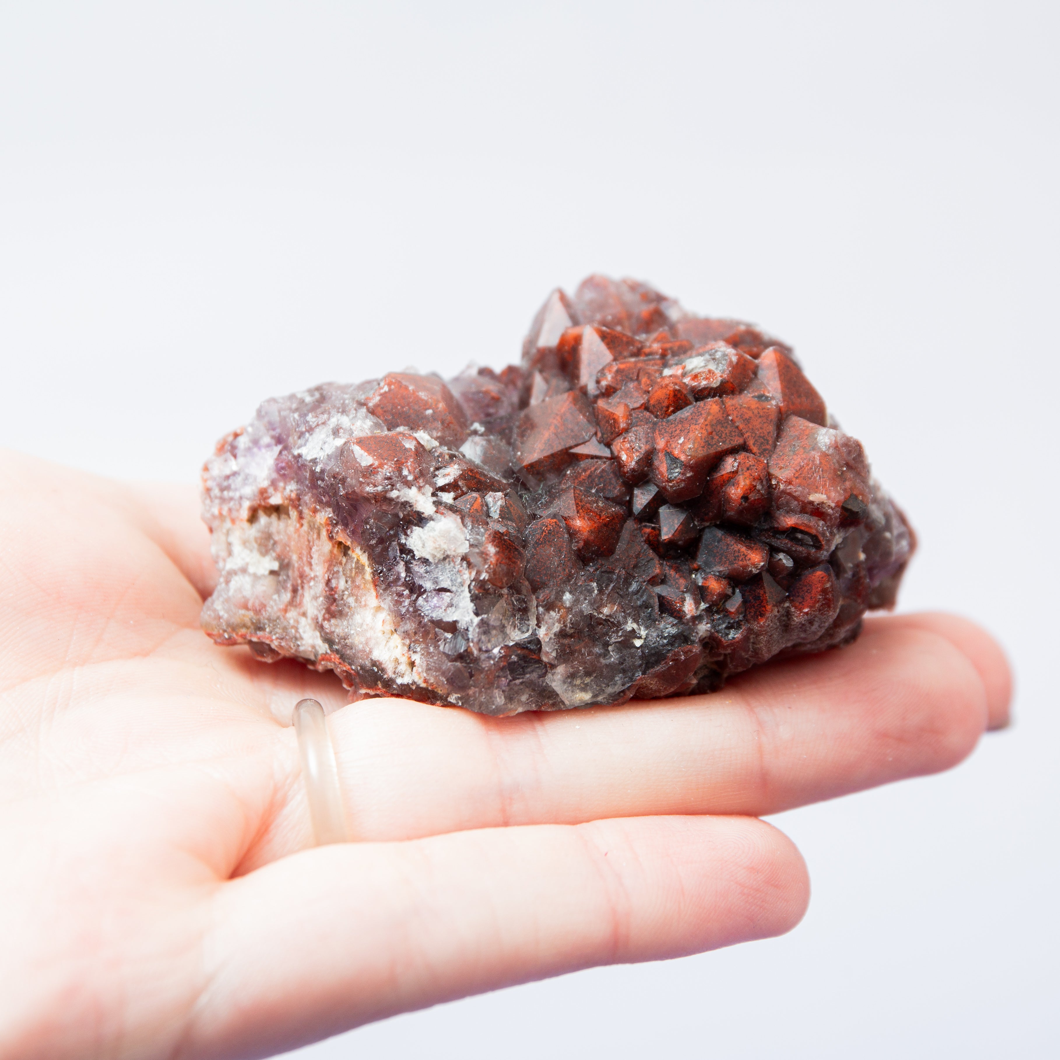 Vörös Ametiszt (Thunder Bay) - i