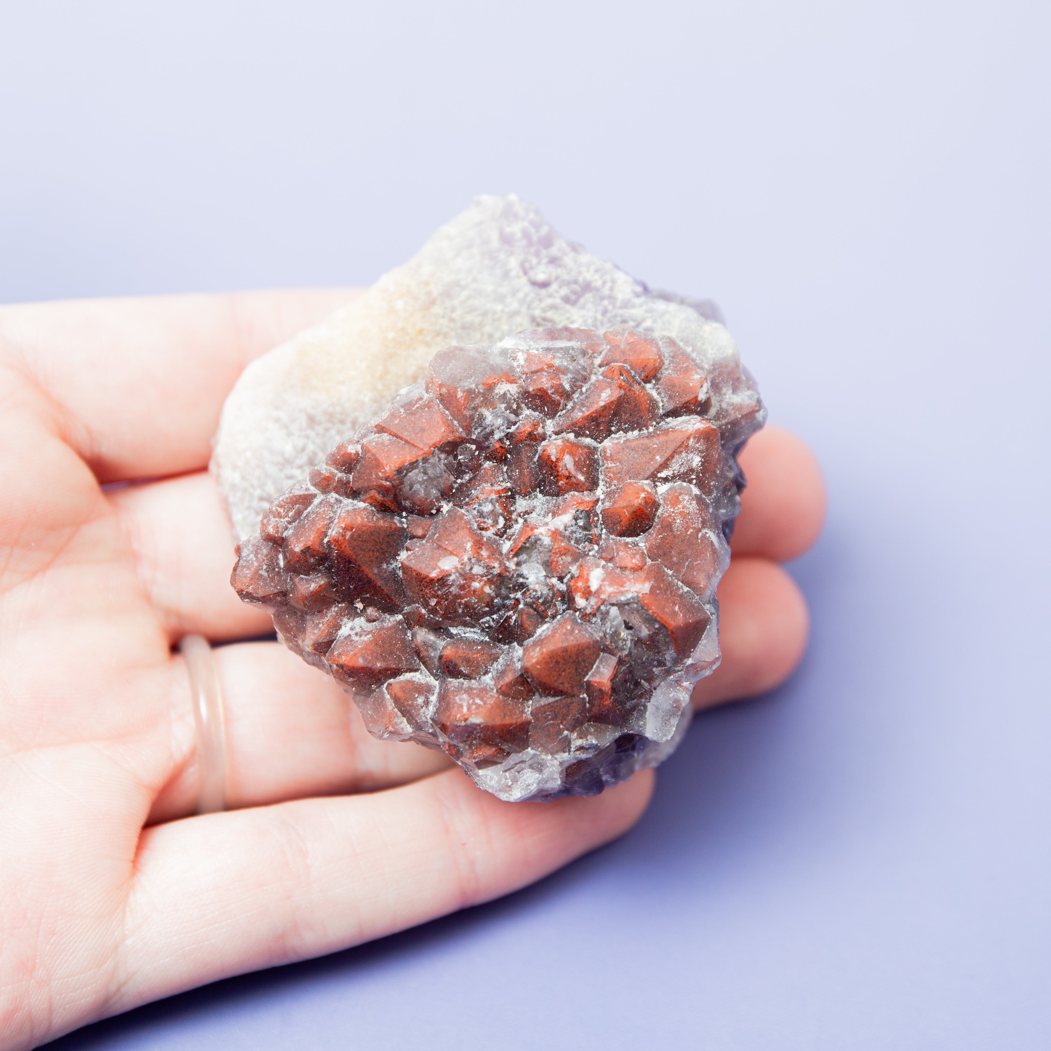 Vörös Ametiszt (Thunder Bay) - J